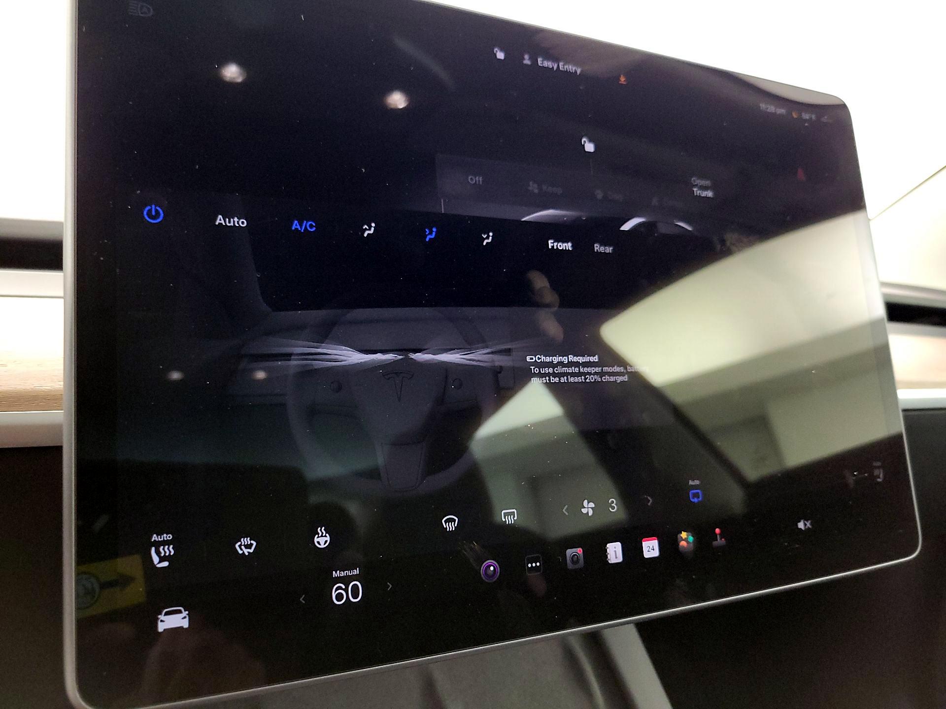 Thumbnail: 2023 Tesla Model 3 - 17
