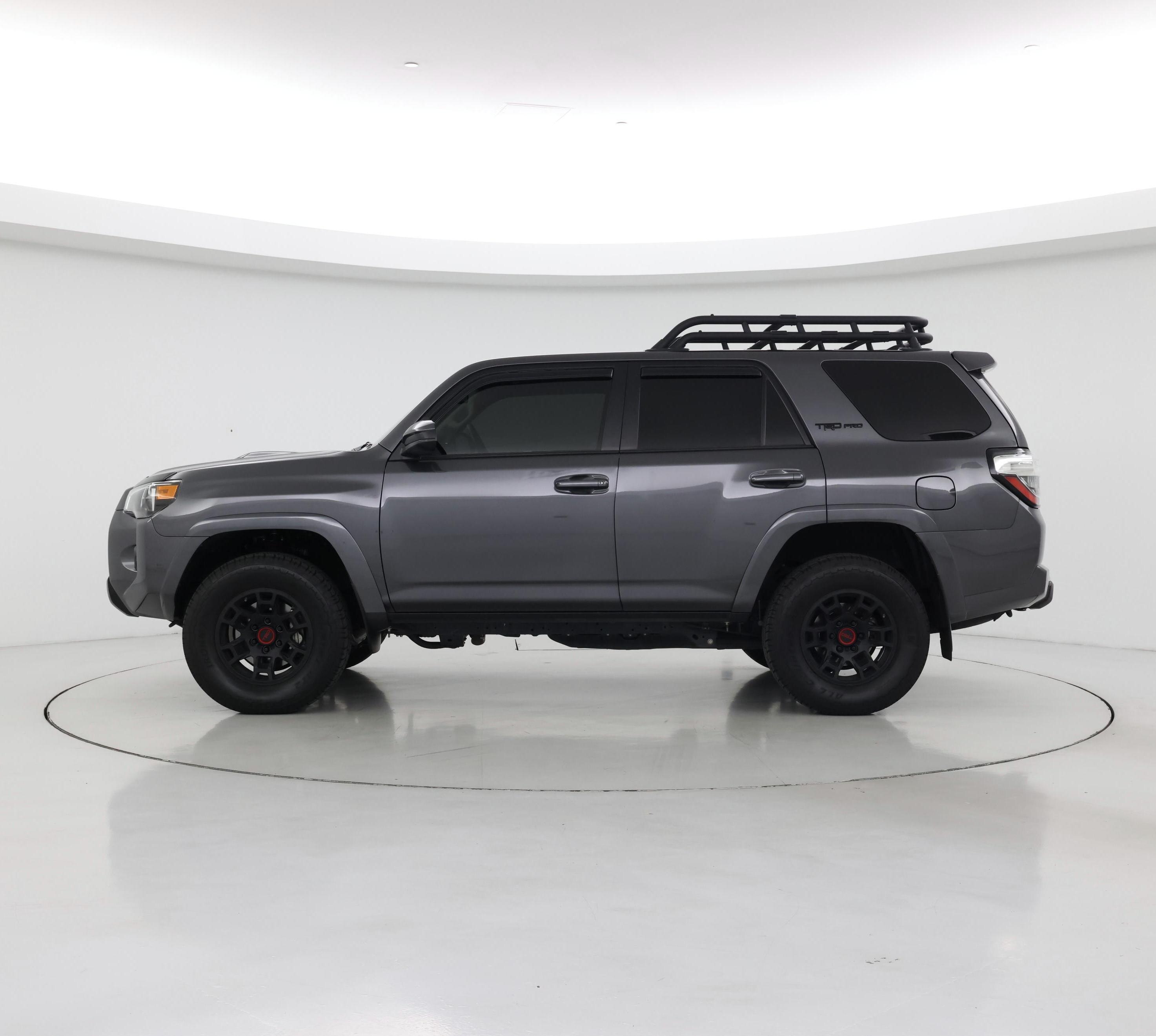 Thumbnail: 2022 Toyota 4Runner - 3