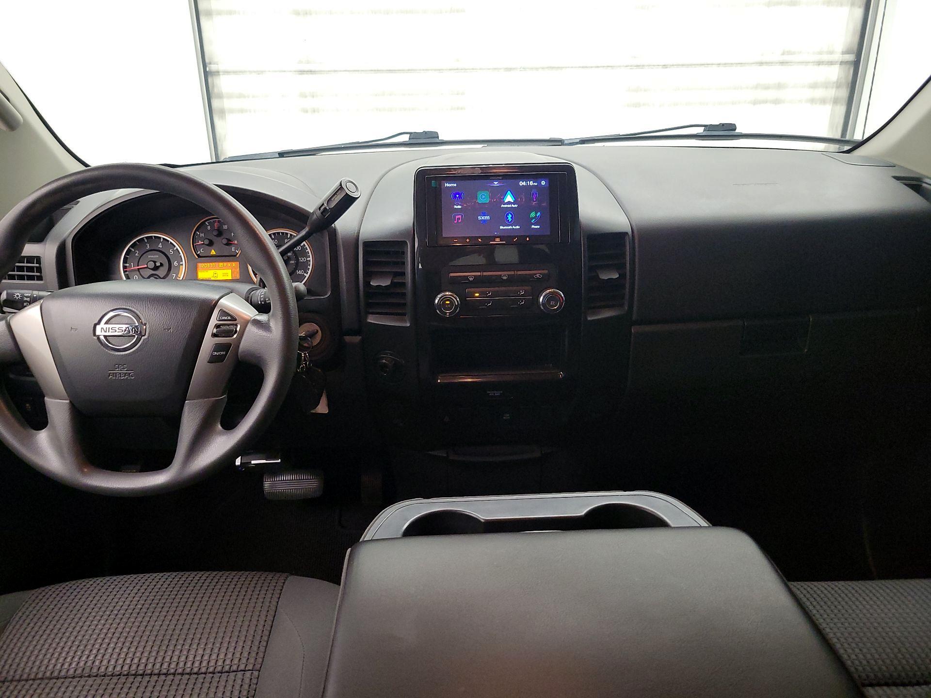 Thumbnail: 2013 Nissan Titan - 9