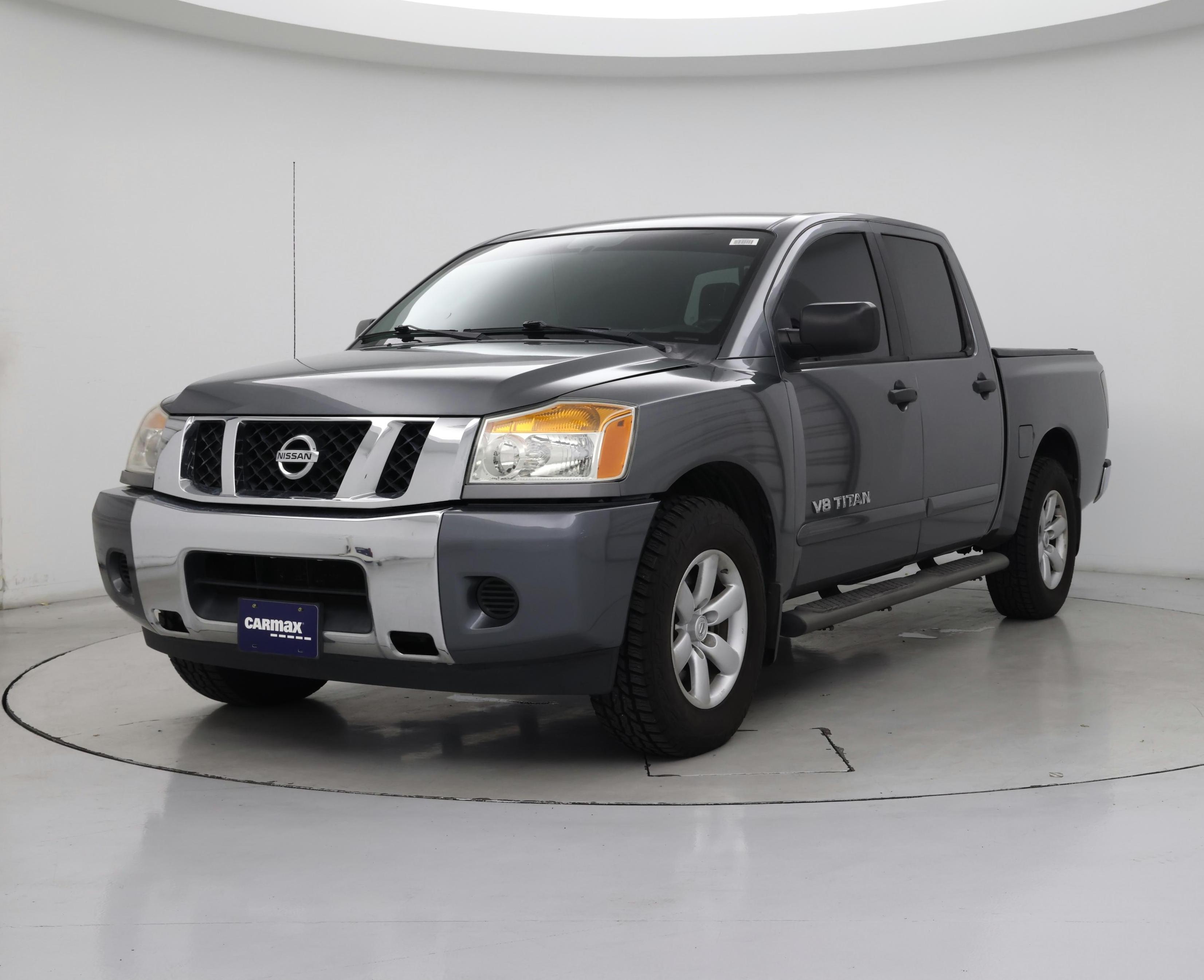 Thumbnail: 2013 Nissan Titan - 4