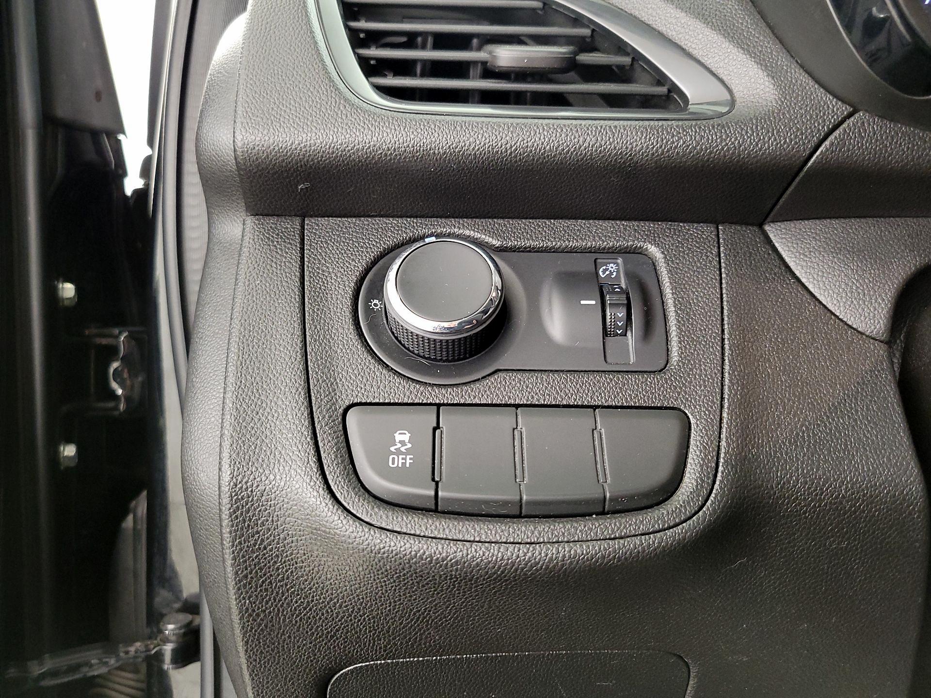 Thumbnail: 2018 Chevrolet Spark - 13
