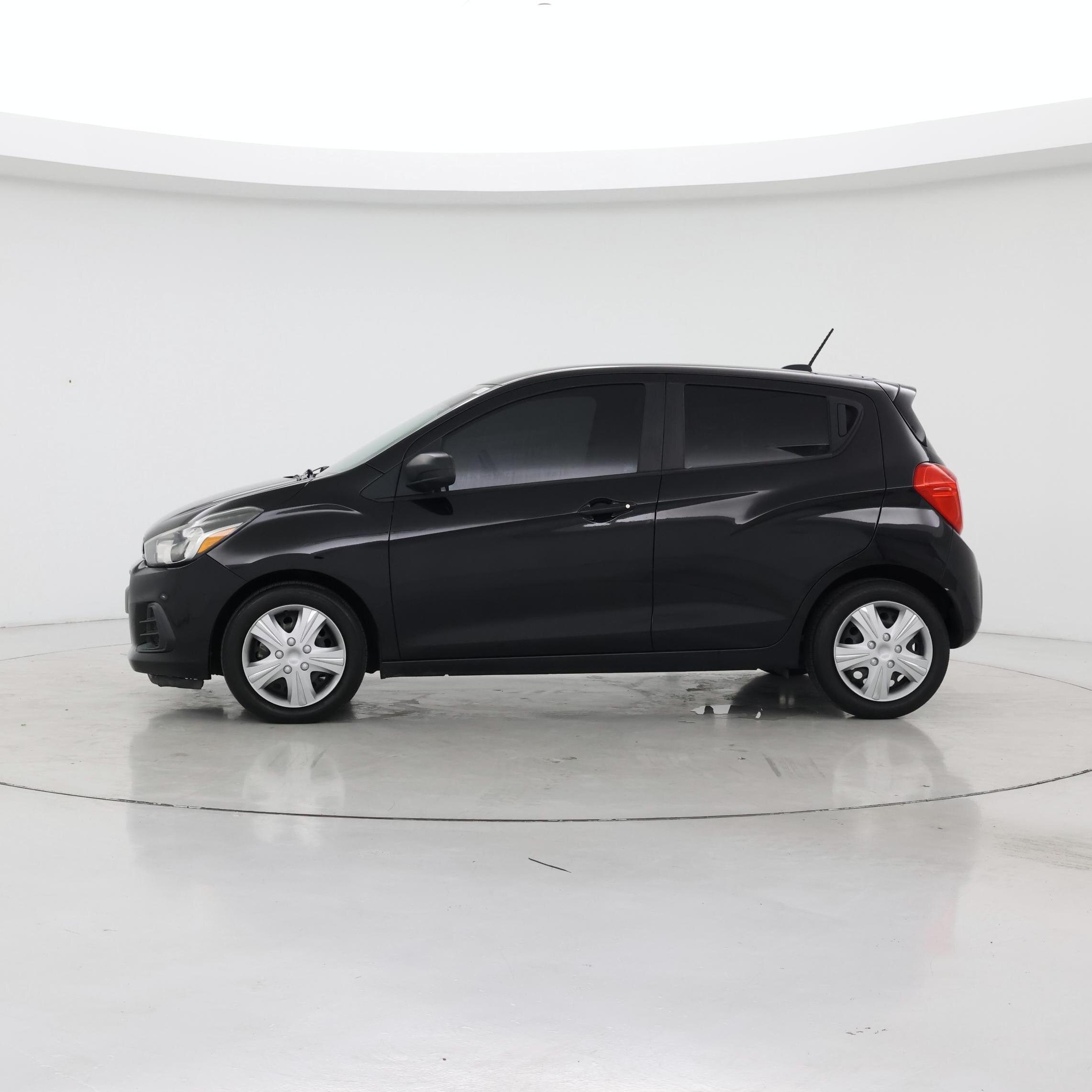 Thumbnail: 2018 Chevrolet Spark - 3