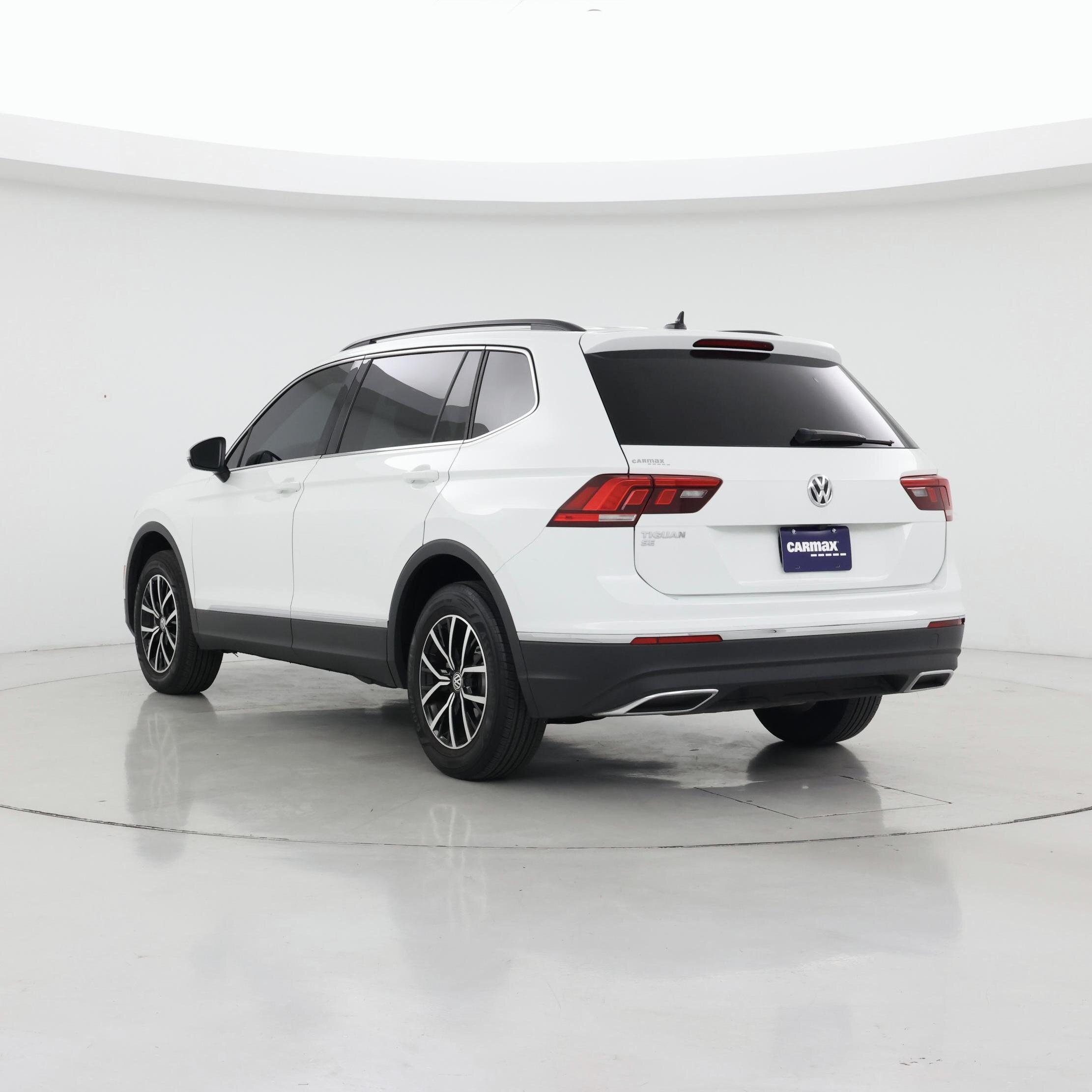 Thumbnail: 2021 Volkswagen Tiguan - 2