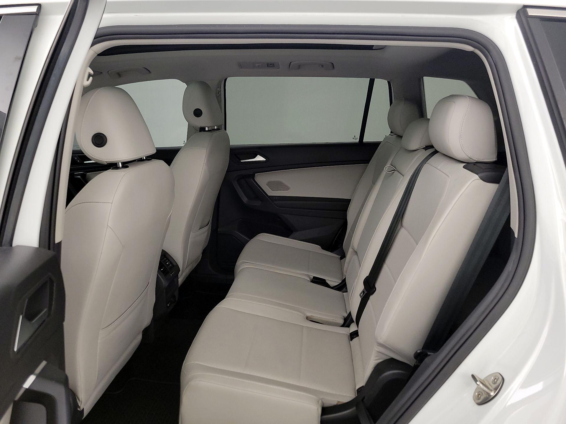 Thumbnail: 2021 Volkswagen Tiguan - 20