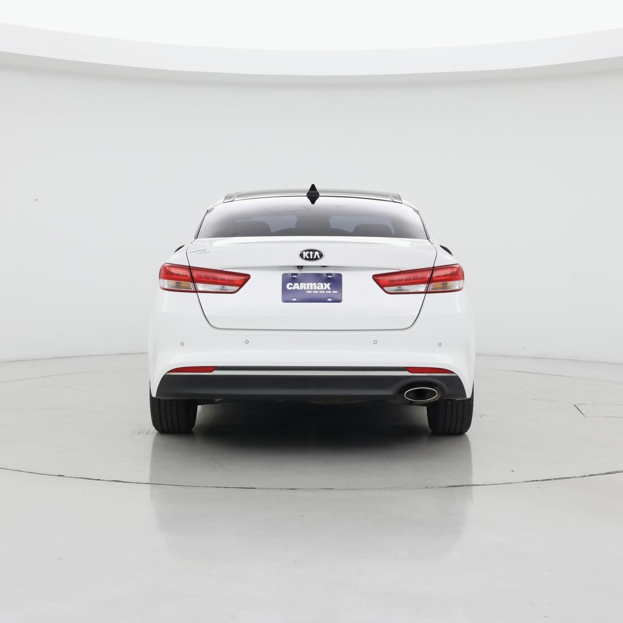 Thumbnail: 2016 Kia Optima - 6