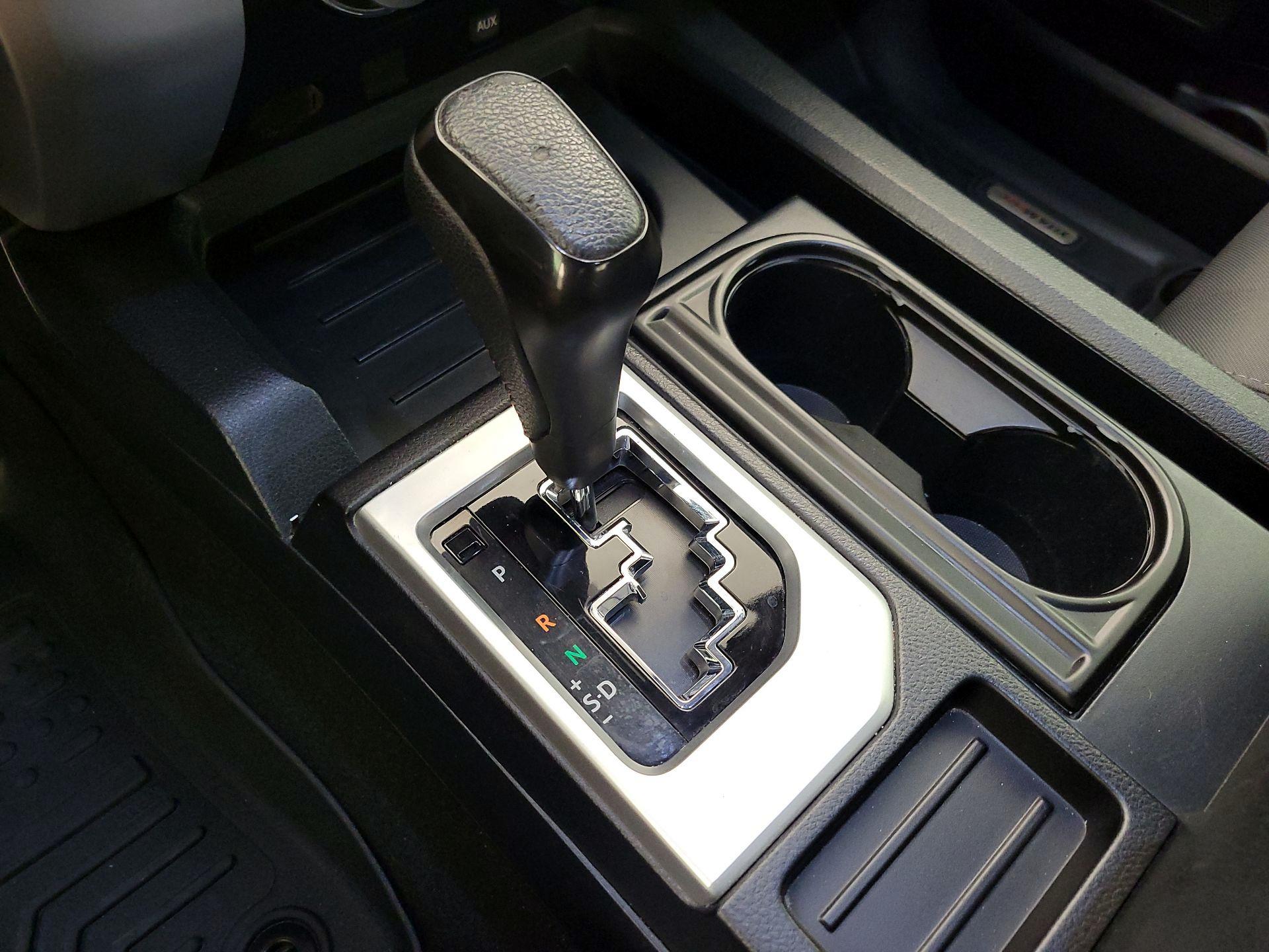 Thumbnail: 2019 Toyota Tundra - 17