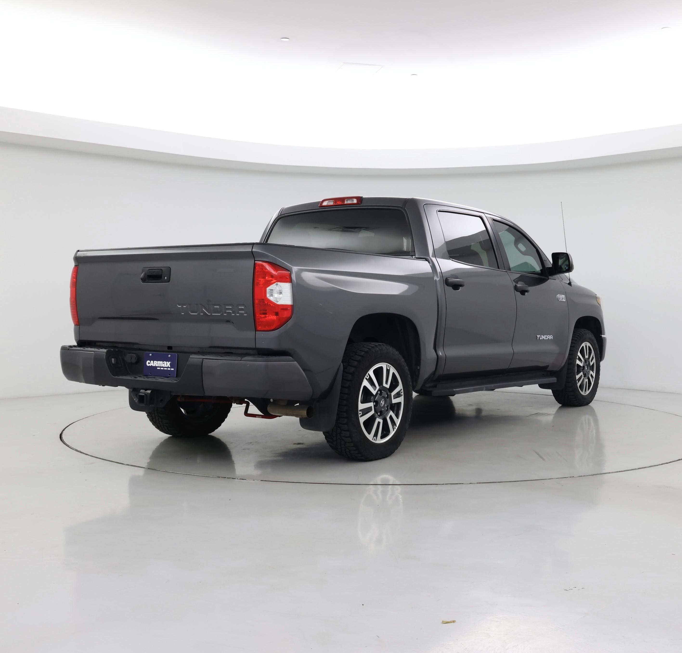 Thumbnail: 2019 Toyota Tundra - 8