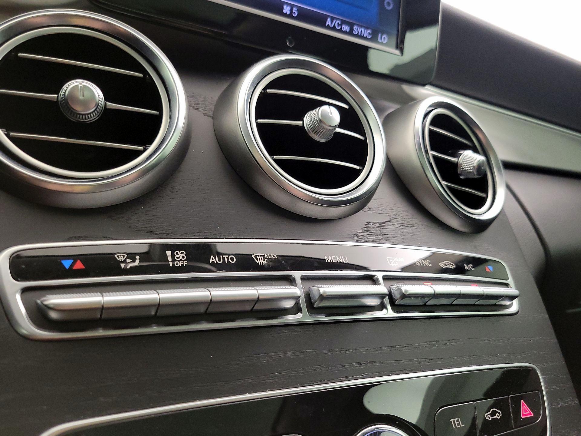 Thumbnail: 2019 Mercedes-Benz C-Class - 16