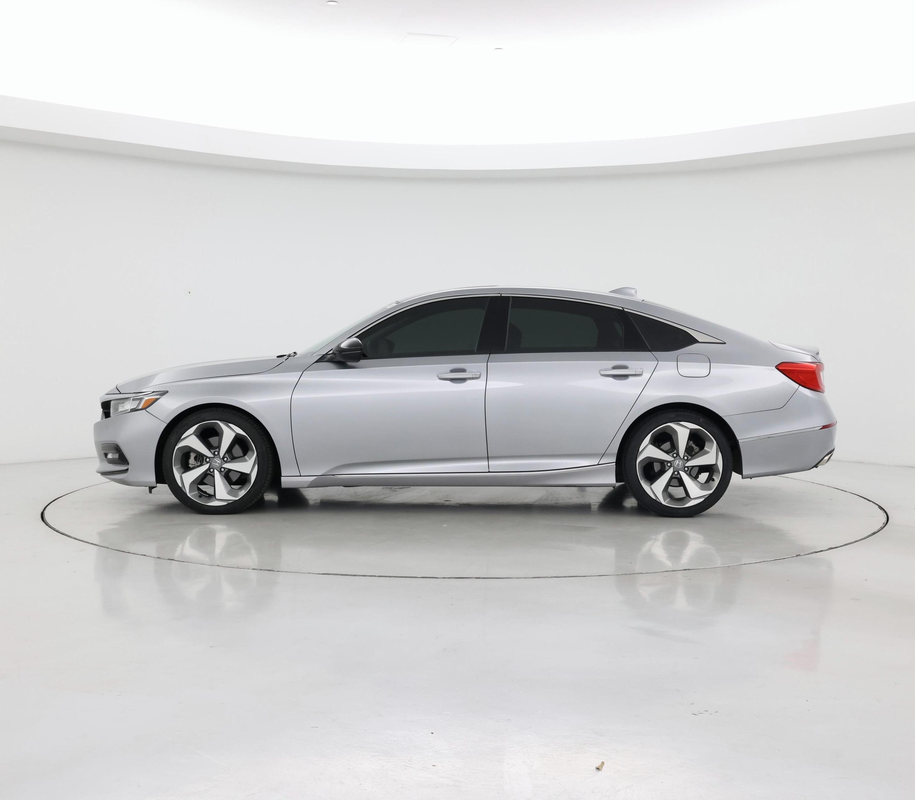 Thumbnail: 2019 Honda Accord - 3