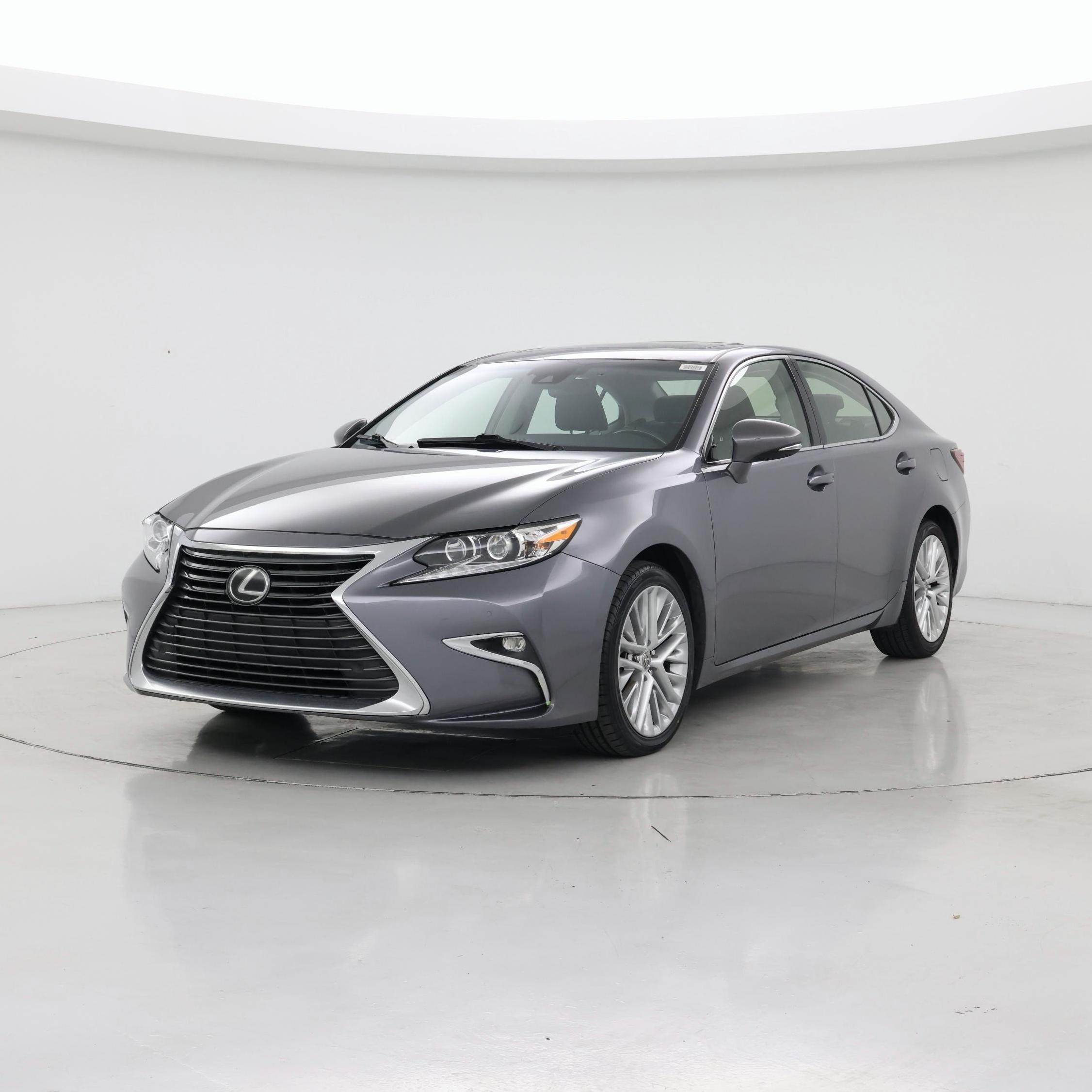 Thumbnail: 2016 Lexus ES - 4