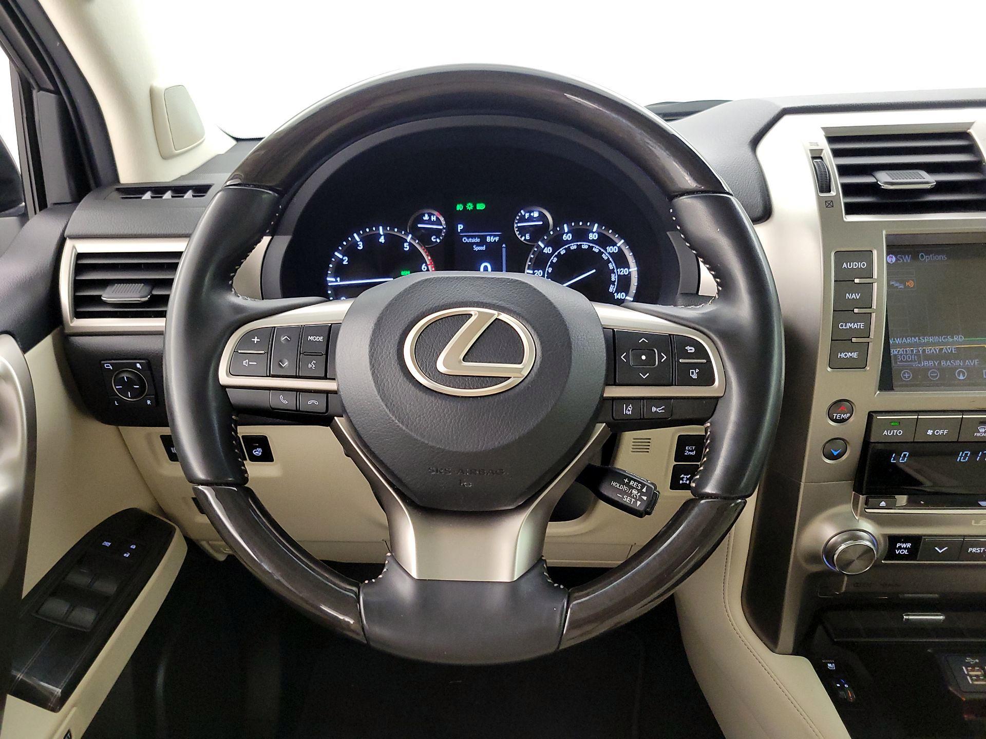 Thumbnail: 2021 Lexus GX - 10