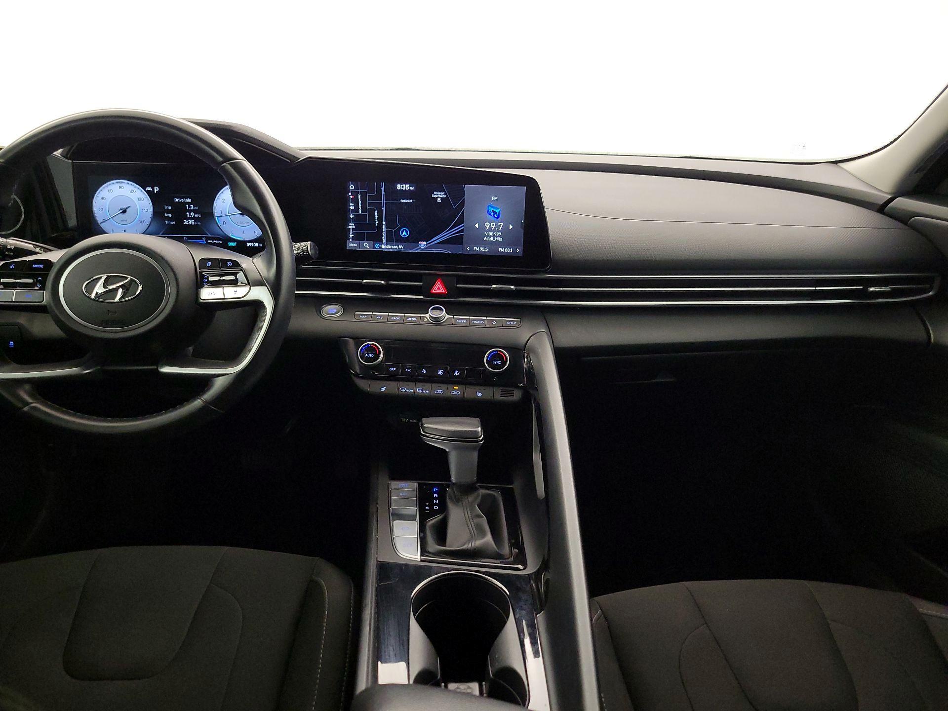 Thumbnail: 2023 Hyundai Elantra - 9
