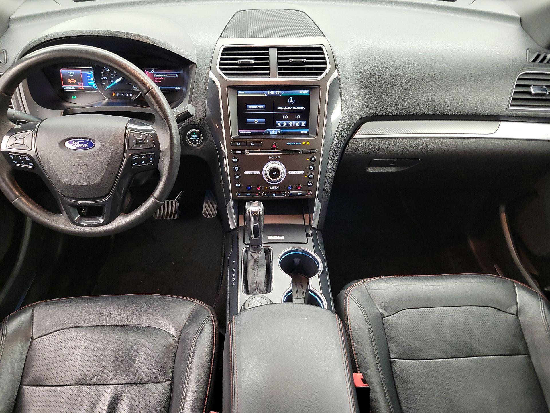 Thumbnail: 2016 Ford Explorer - 9