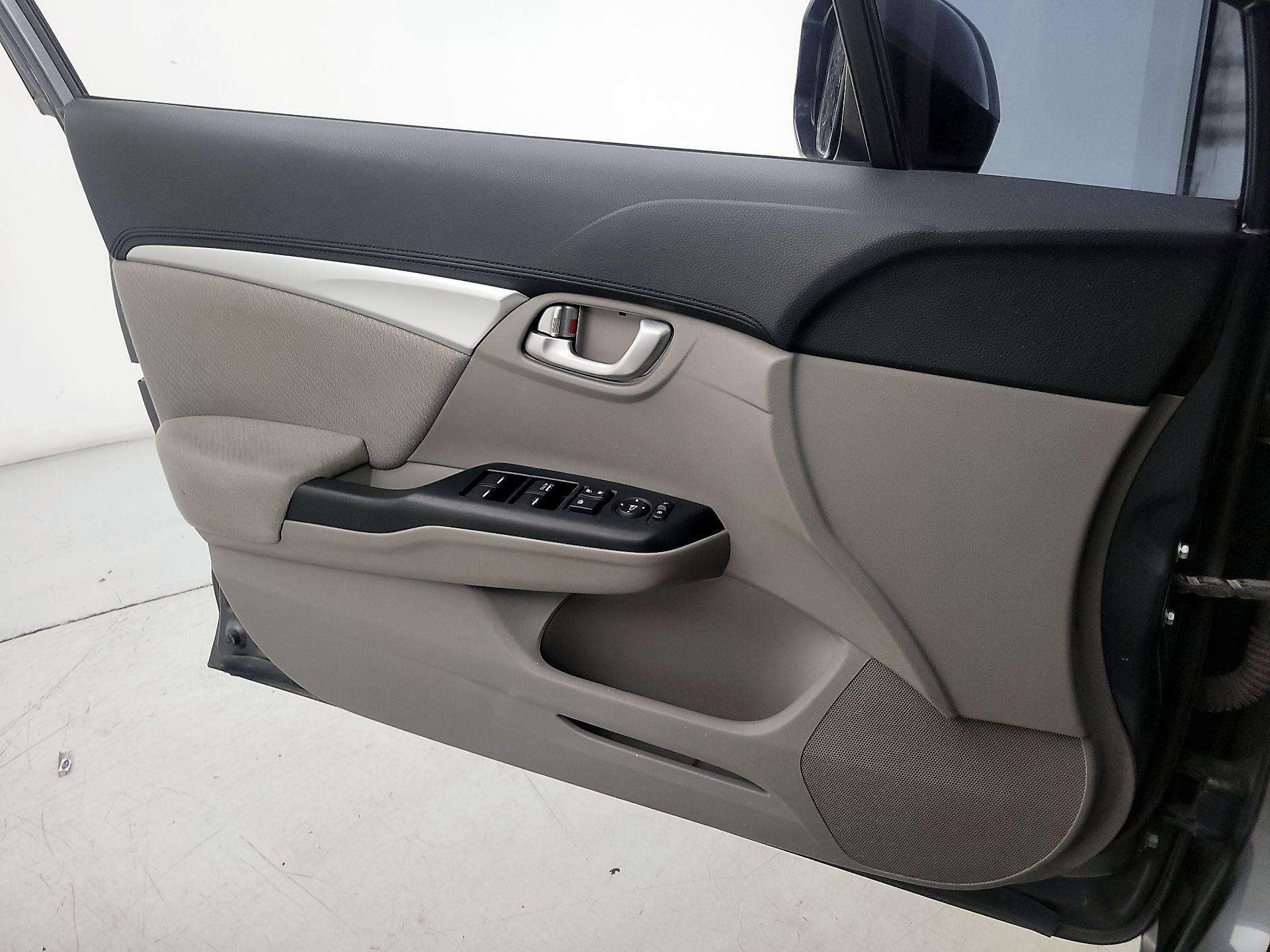 Thumbnail: 2013 Honda Civic - 12