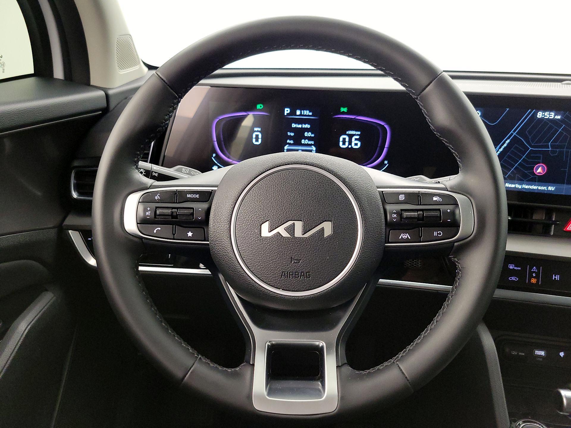 Thumbnail: 2023 Kia Sportage - 10