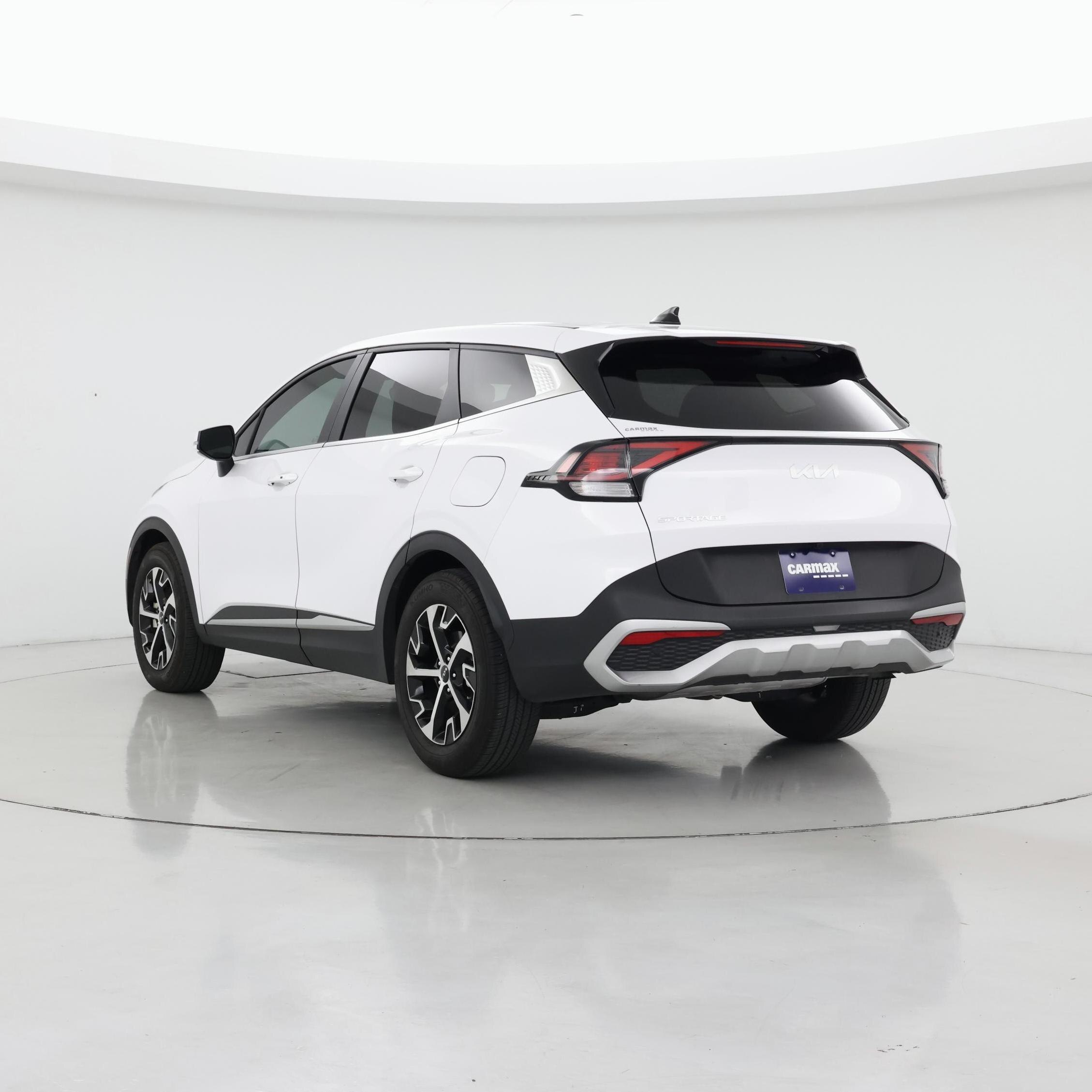 Thumbnail: 2023 Kia Sportage - 2