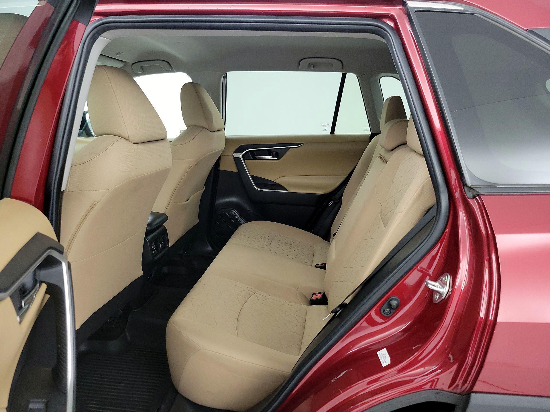 Thumbnail: 2023 Toyota RAV4 - 19