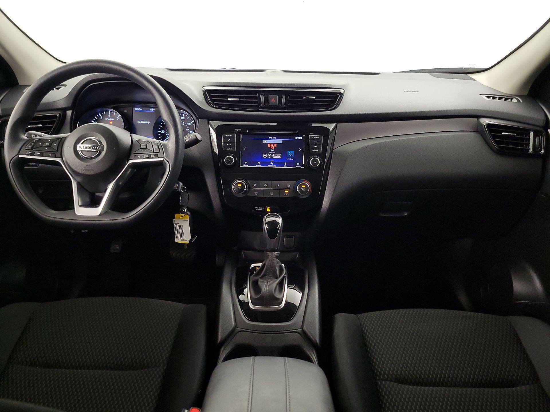 Thumbnail: 2022 Nissan Rogue Sport - 9