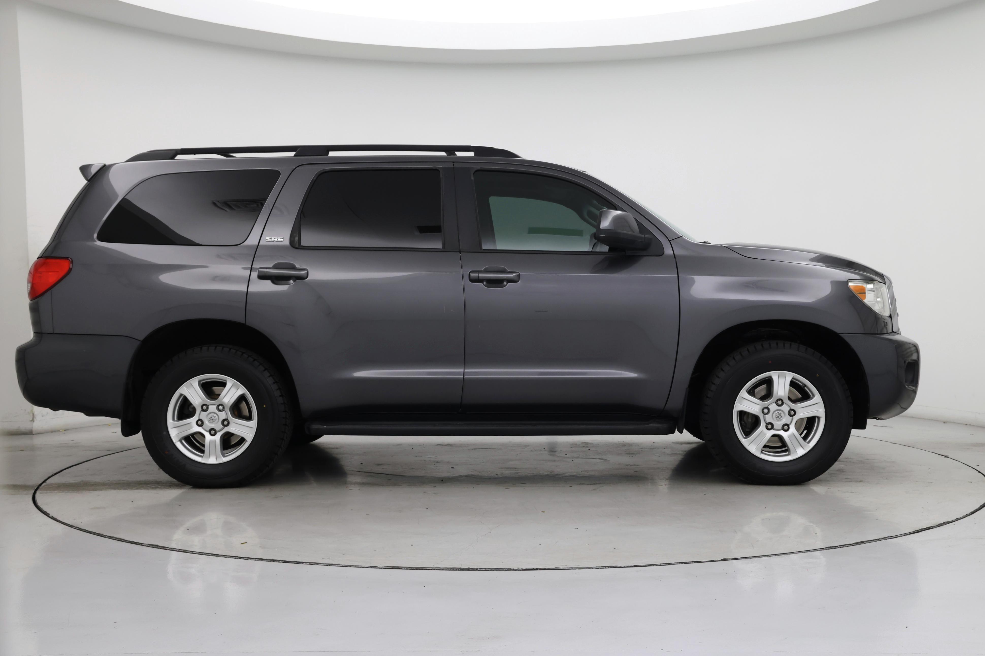 Thumbnail: 2016 Toyota Sequoia - 7