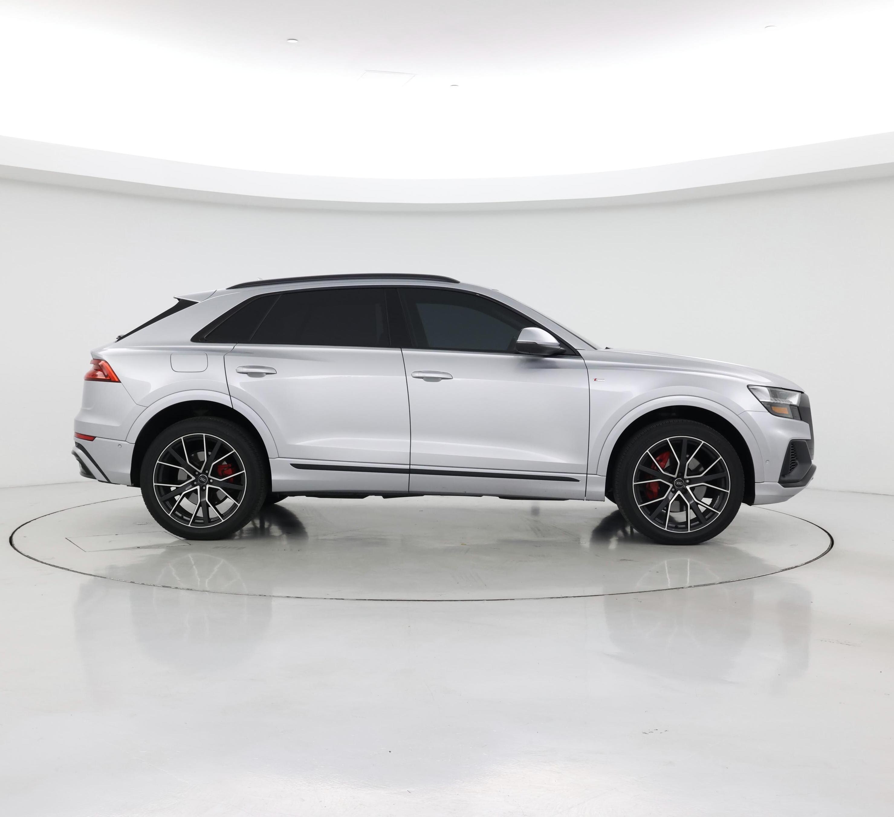 Thumbnail: 2019 Audi Q8 - 7