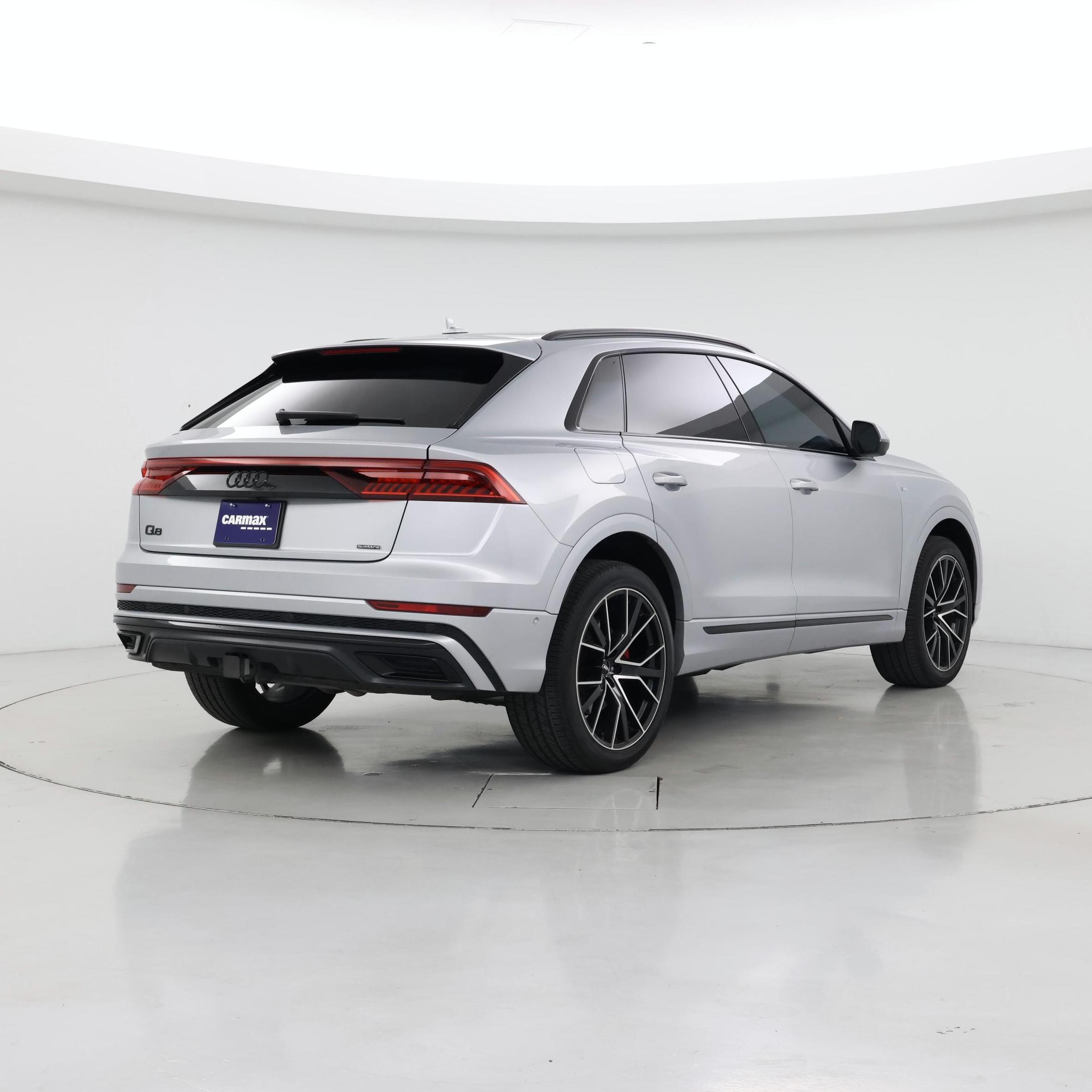 Thumbnail: 2019 Audi Q8 - 8