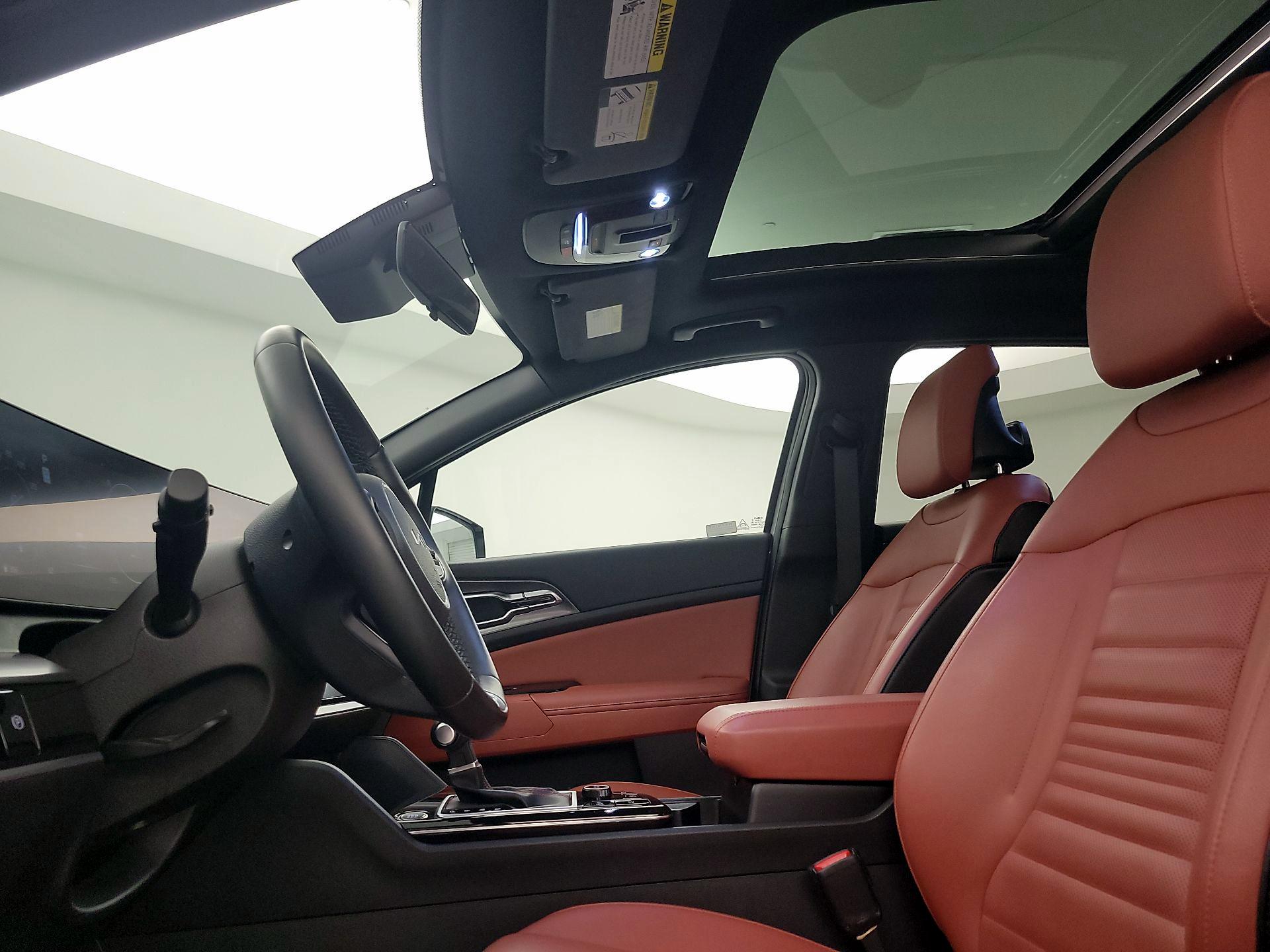 Thumbnail: 2023 Kia Sportage - 20