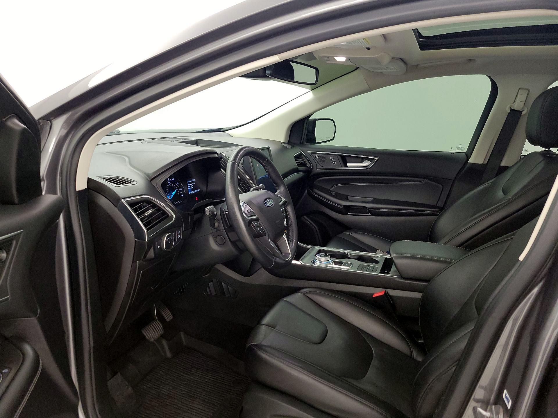 Thumbnail: 2022 Ford Edge - 11