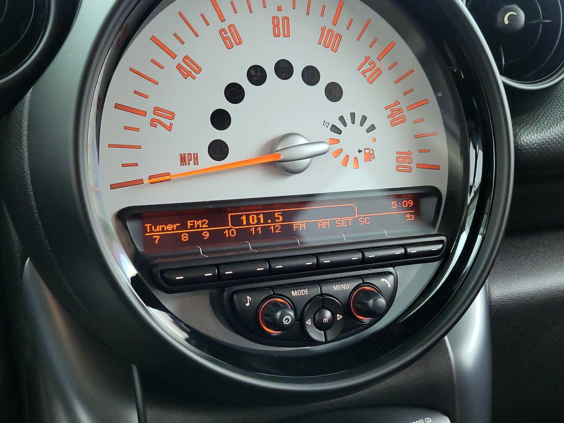 Thumbnail: 2014 MINI Cooper Paceman - 13