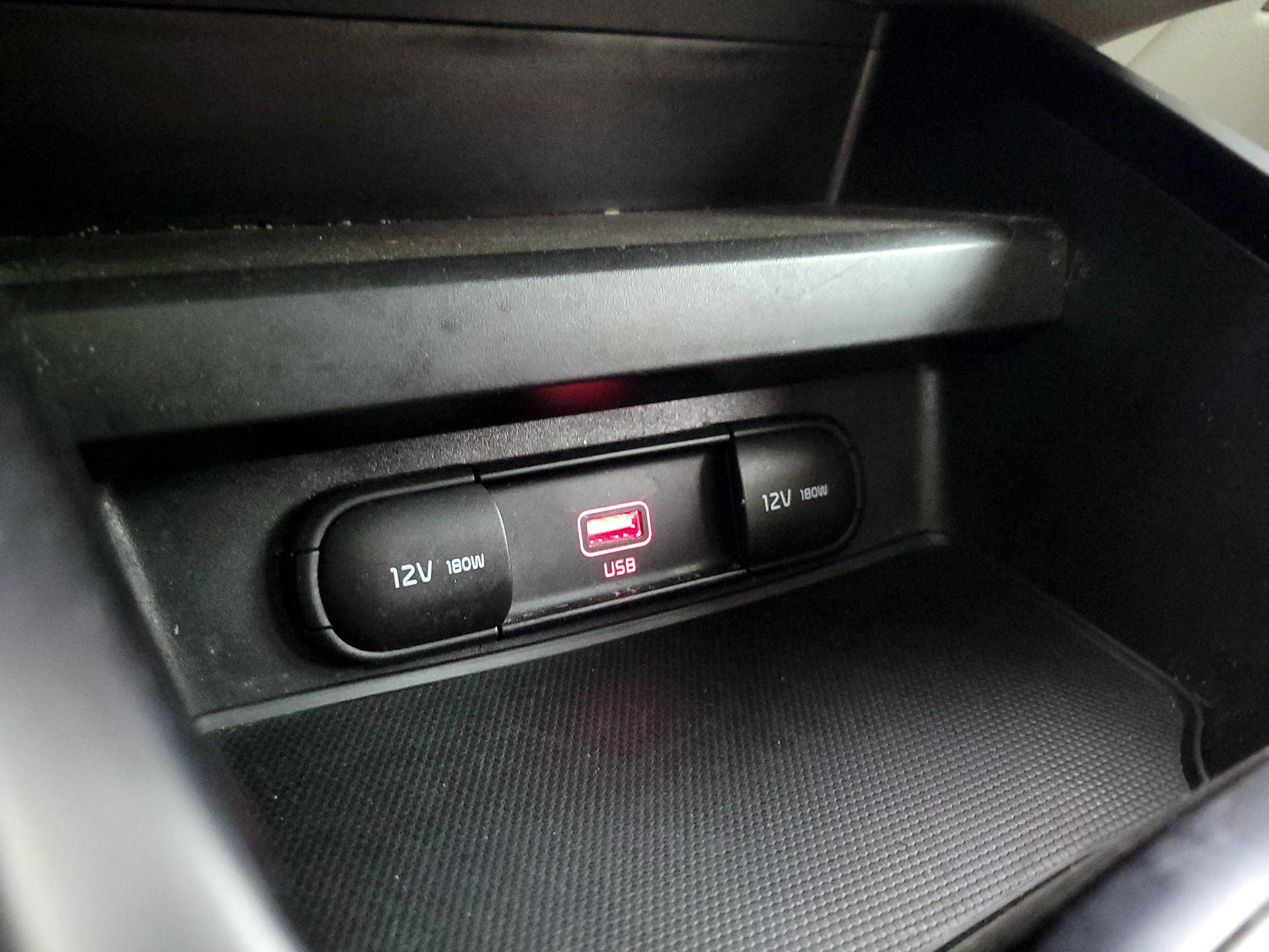 Thumbnail: 2021 Kia Soul - 18