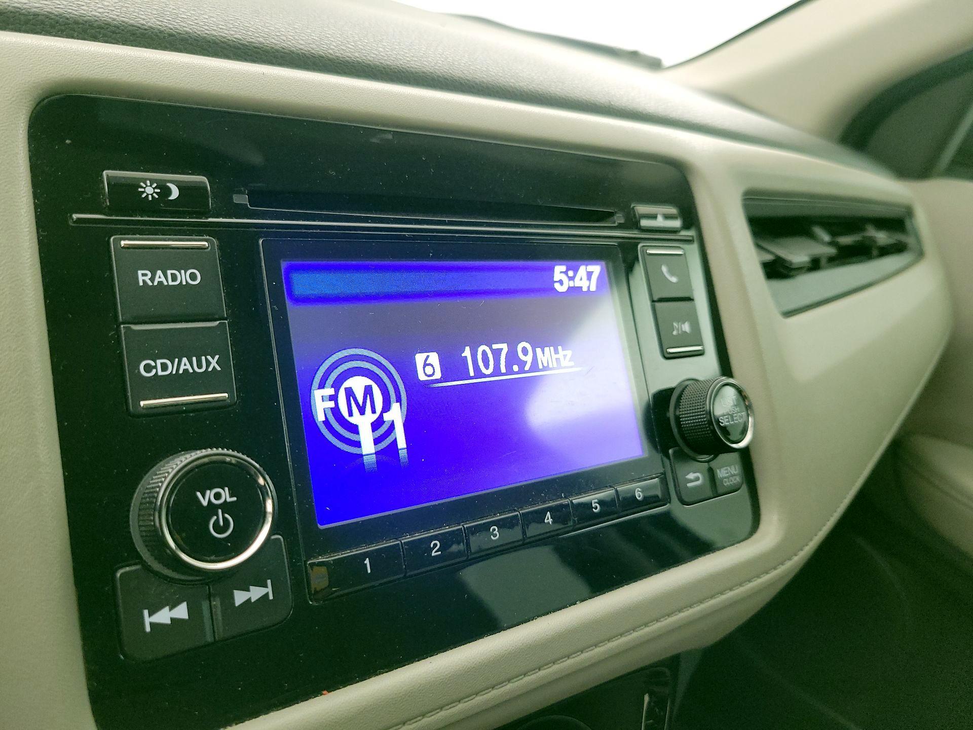 Thumbnail: 2016 Honda HR-V - 15