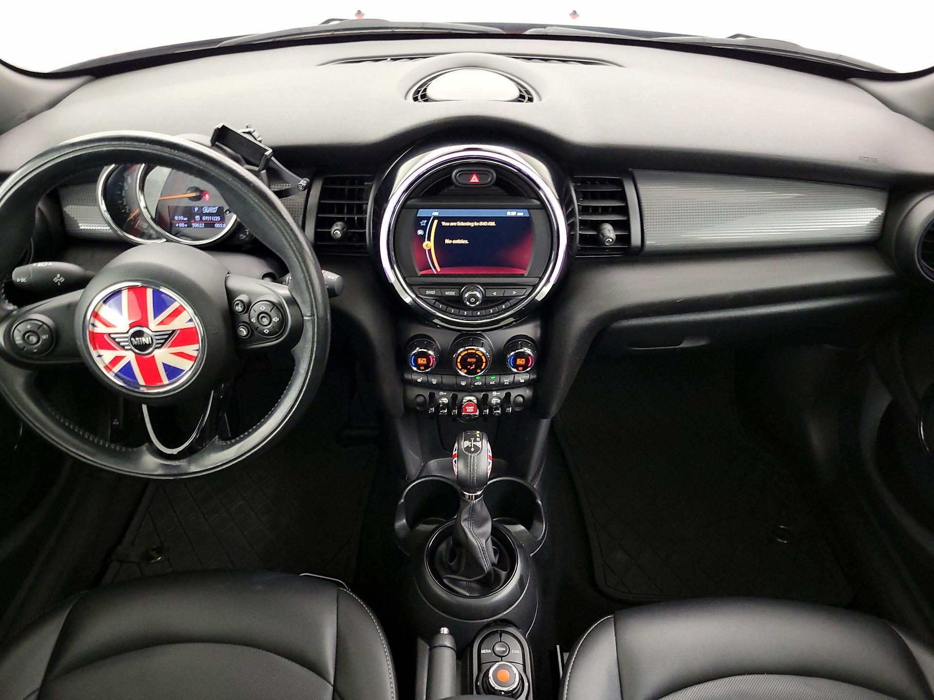 Thumbnail: 2019 MINI Cooper Hardtop - 9