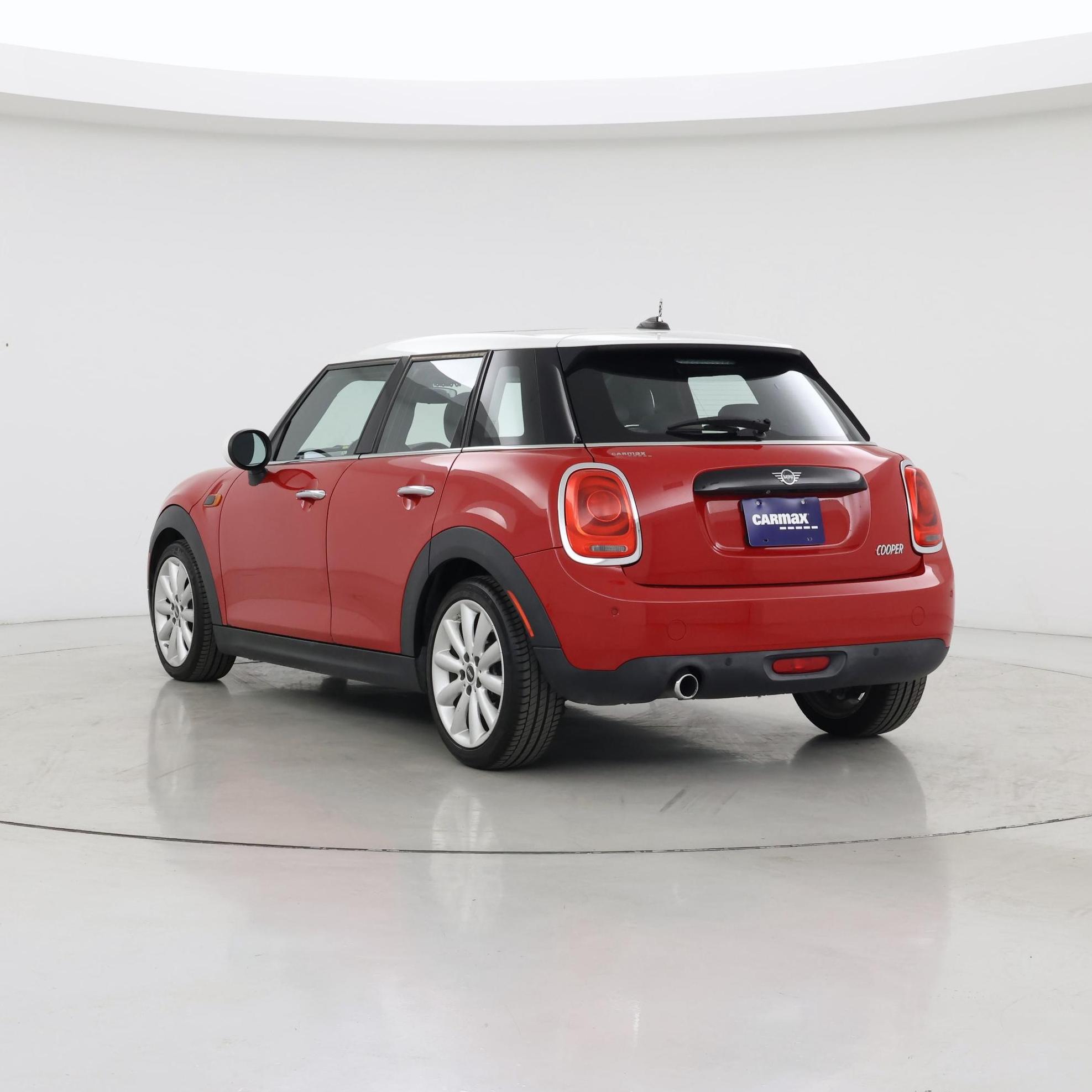 Thumbnail: 2019 MINI Cooper Hardtop - 2