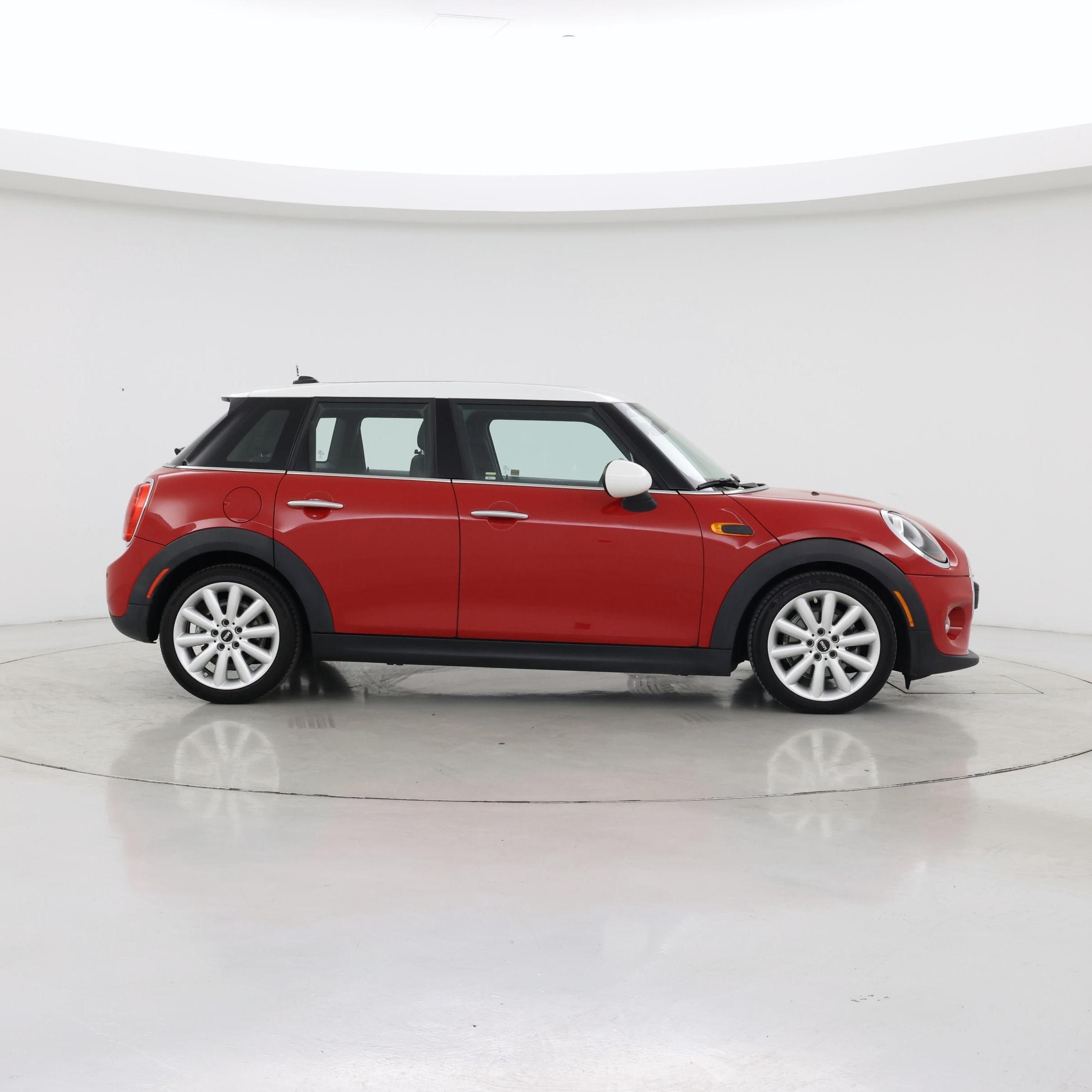 Thumbnail: 2019 MINI Cooper Hardtop - 7