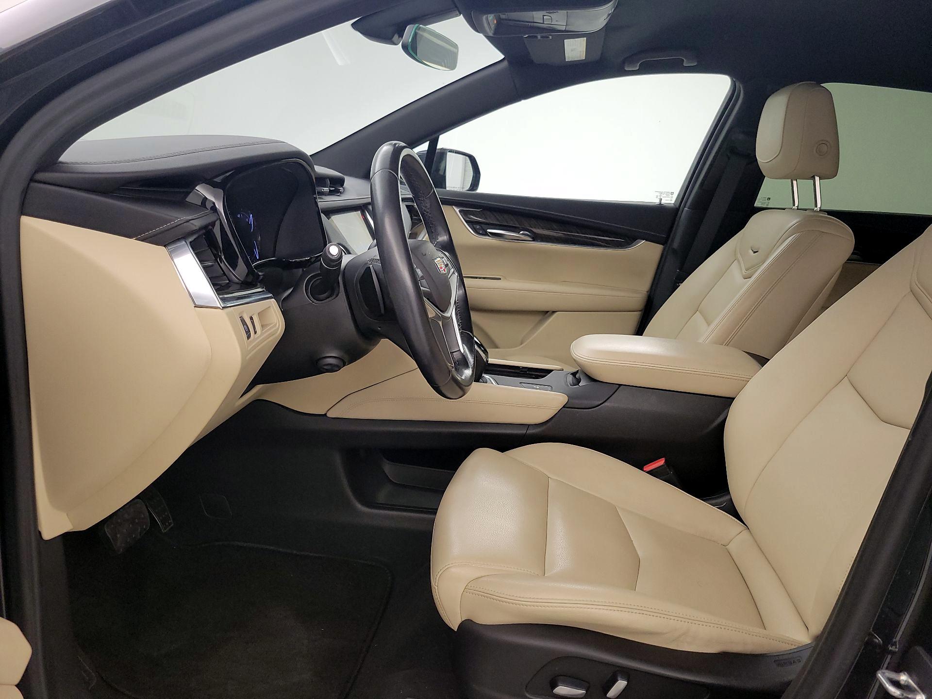 Thumbnail: 2019 Cadillac XT5 - 11
