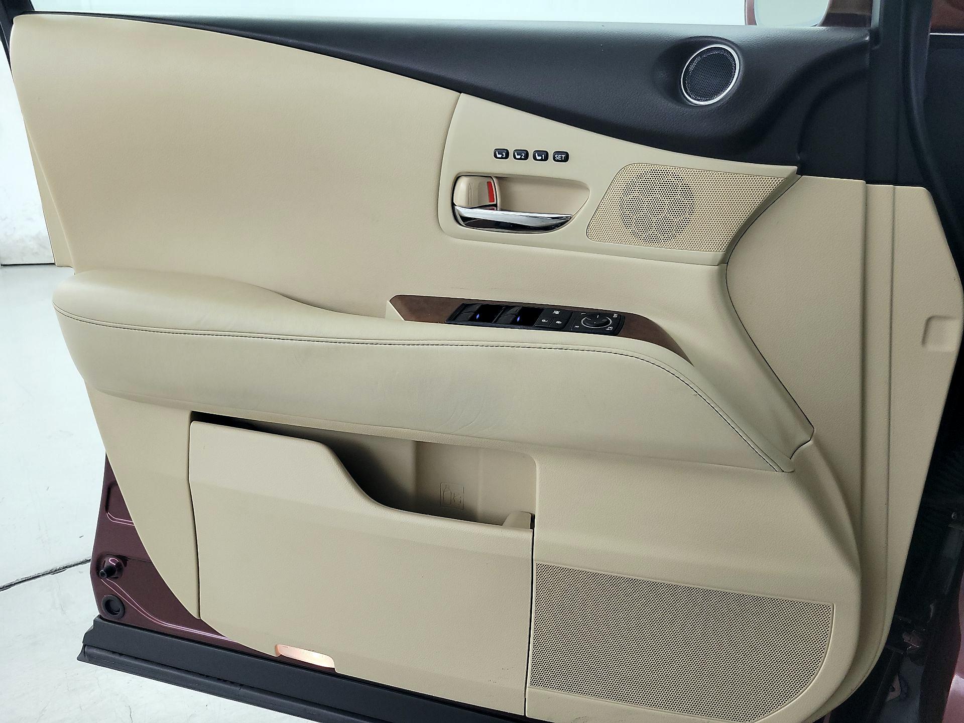 Thumbnail: 2014 Lexus RX - 12