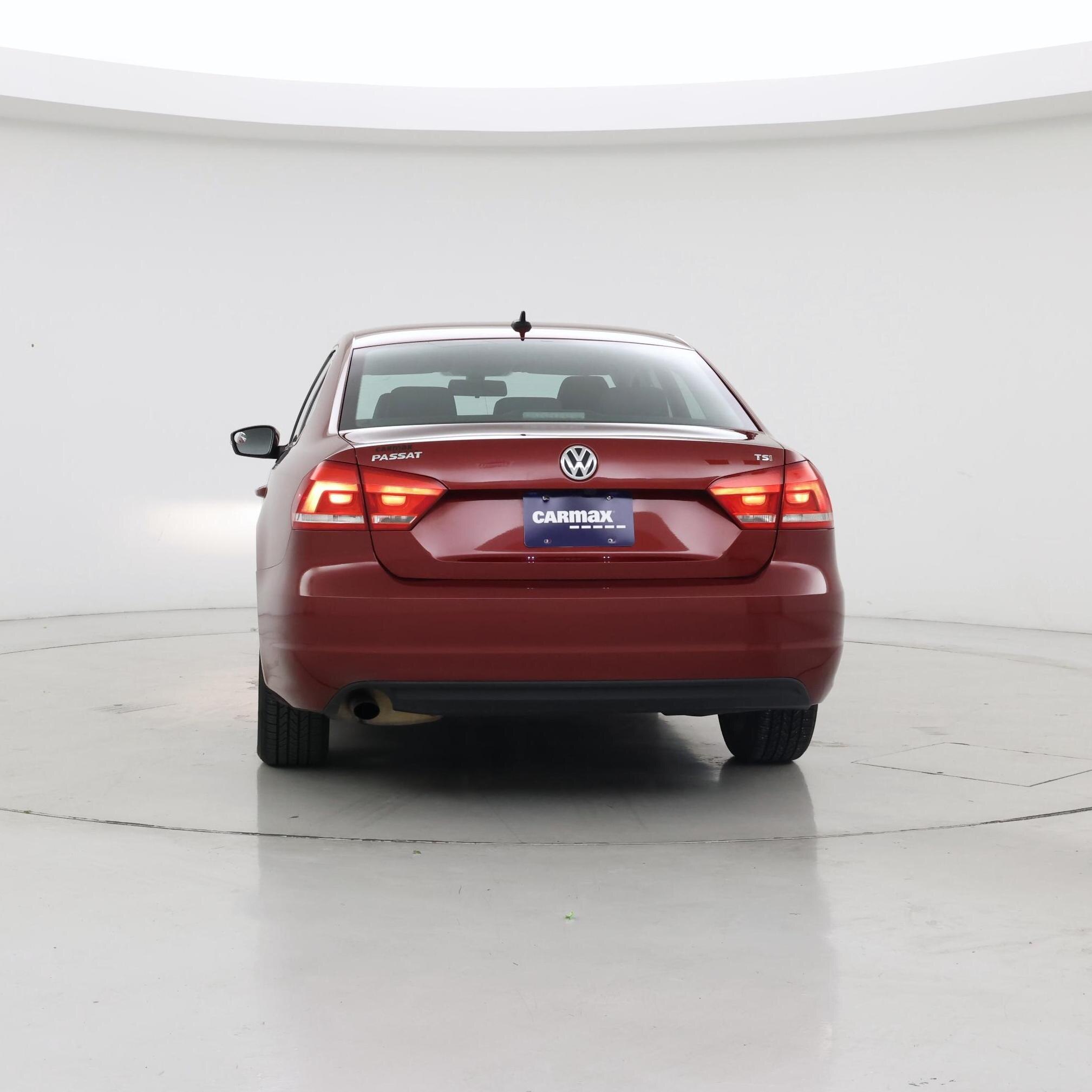 Thumbnail: 2015 Volkswagen Passat - 6