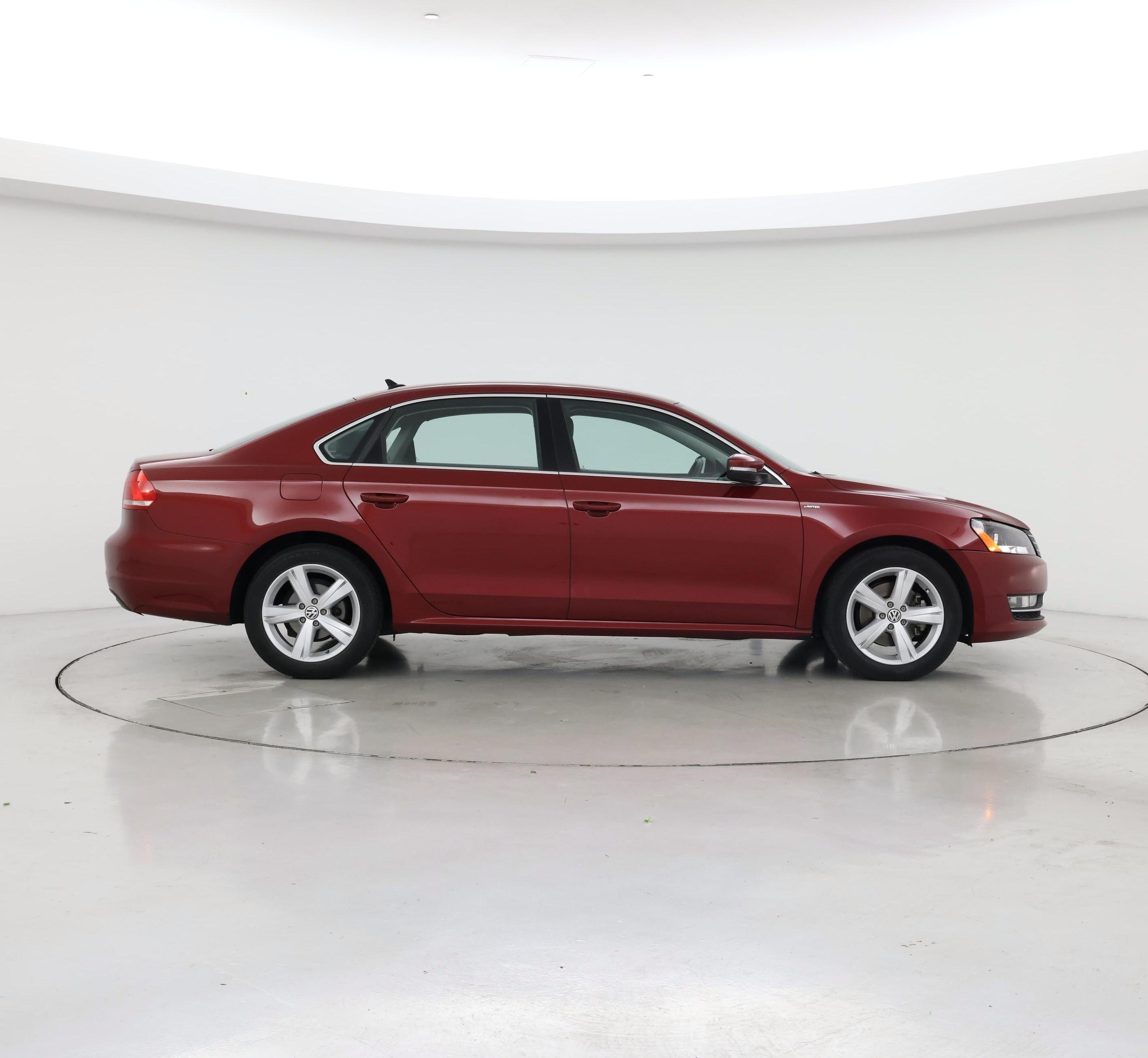 Thumbnail: 2015 Volkswagen Passat - 7