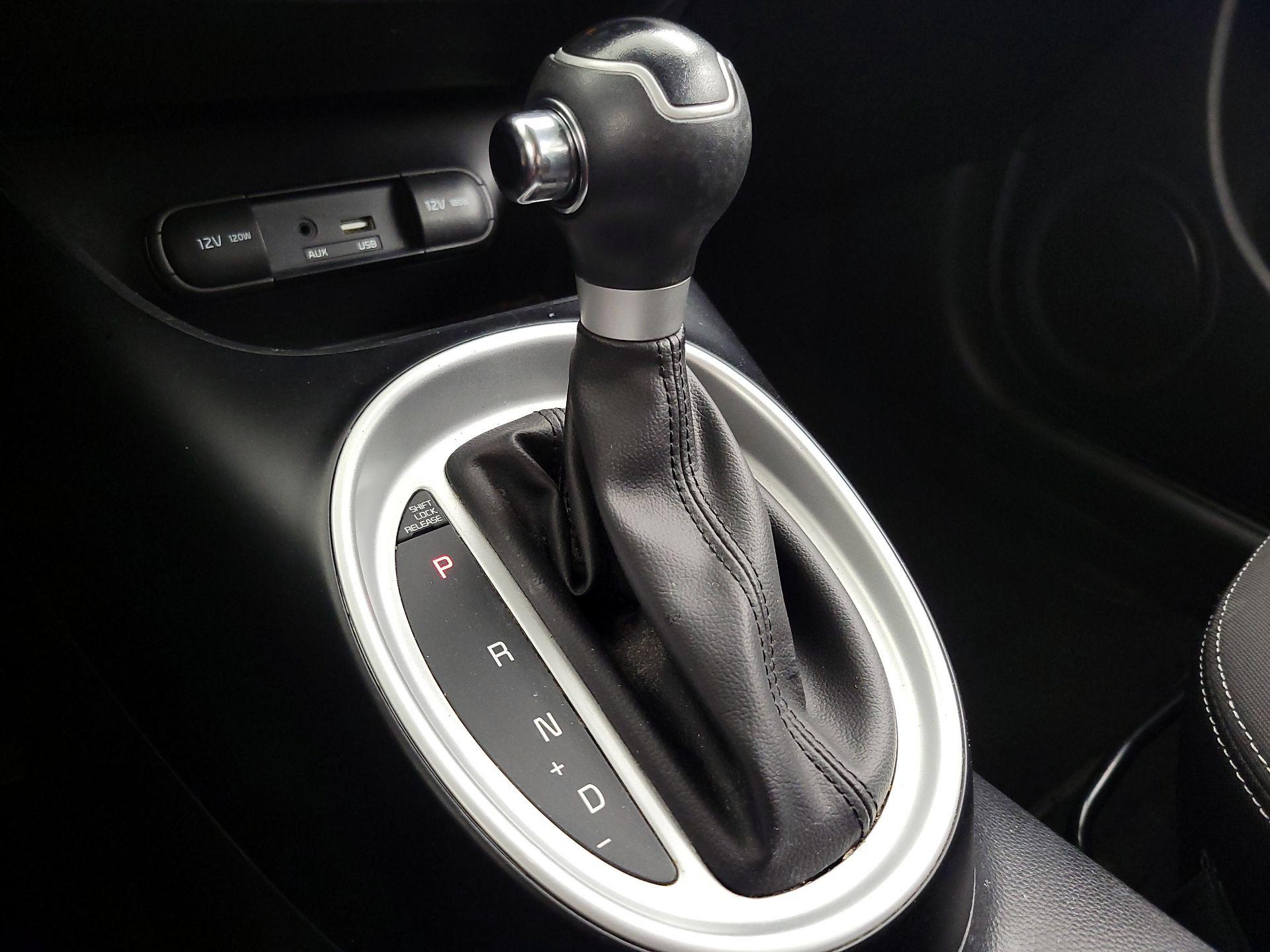 Thumbnail: 2019 Kia Soul - 17