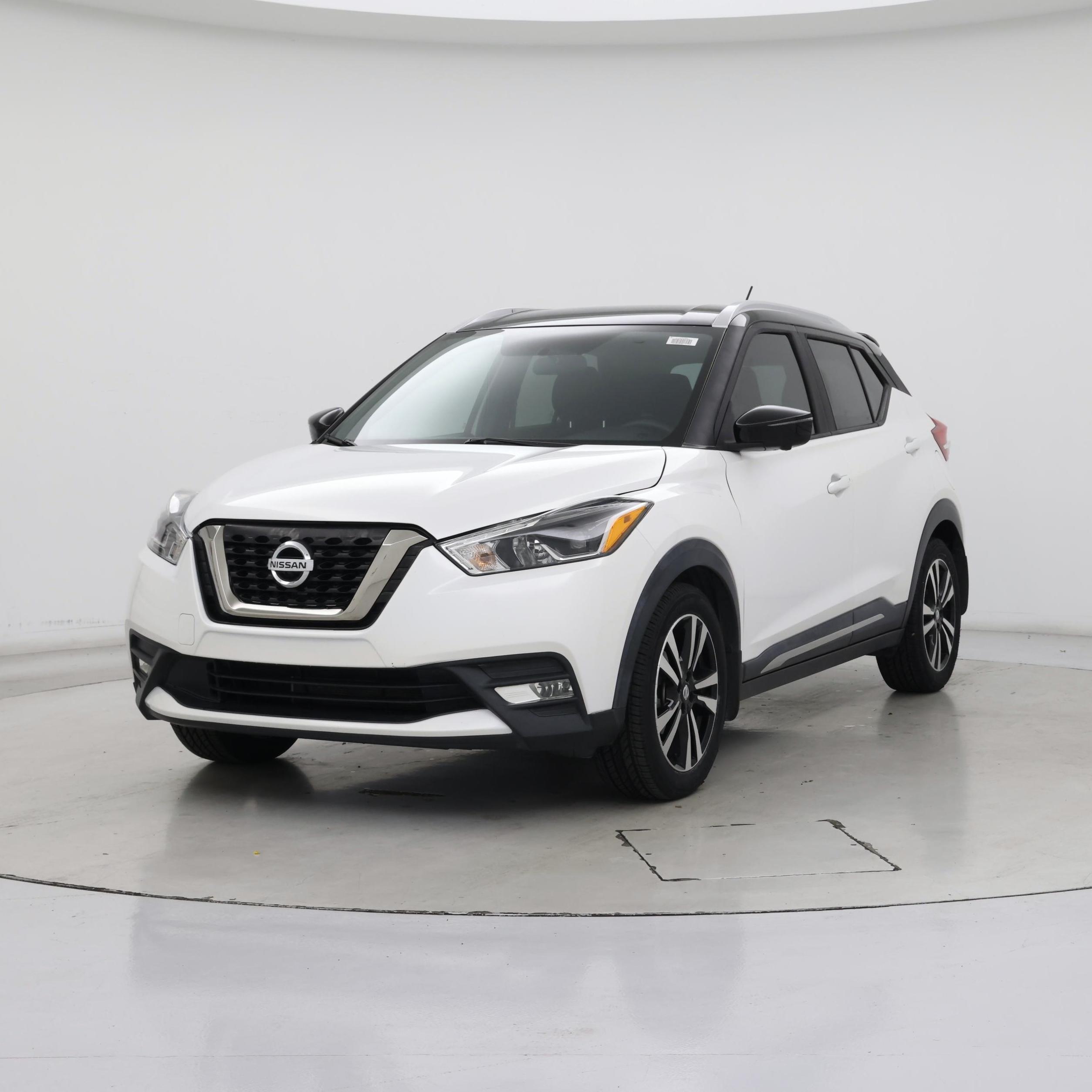 Thumbnail: 2018 Nissan Kicks - 4