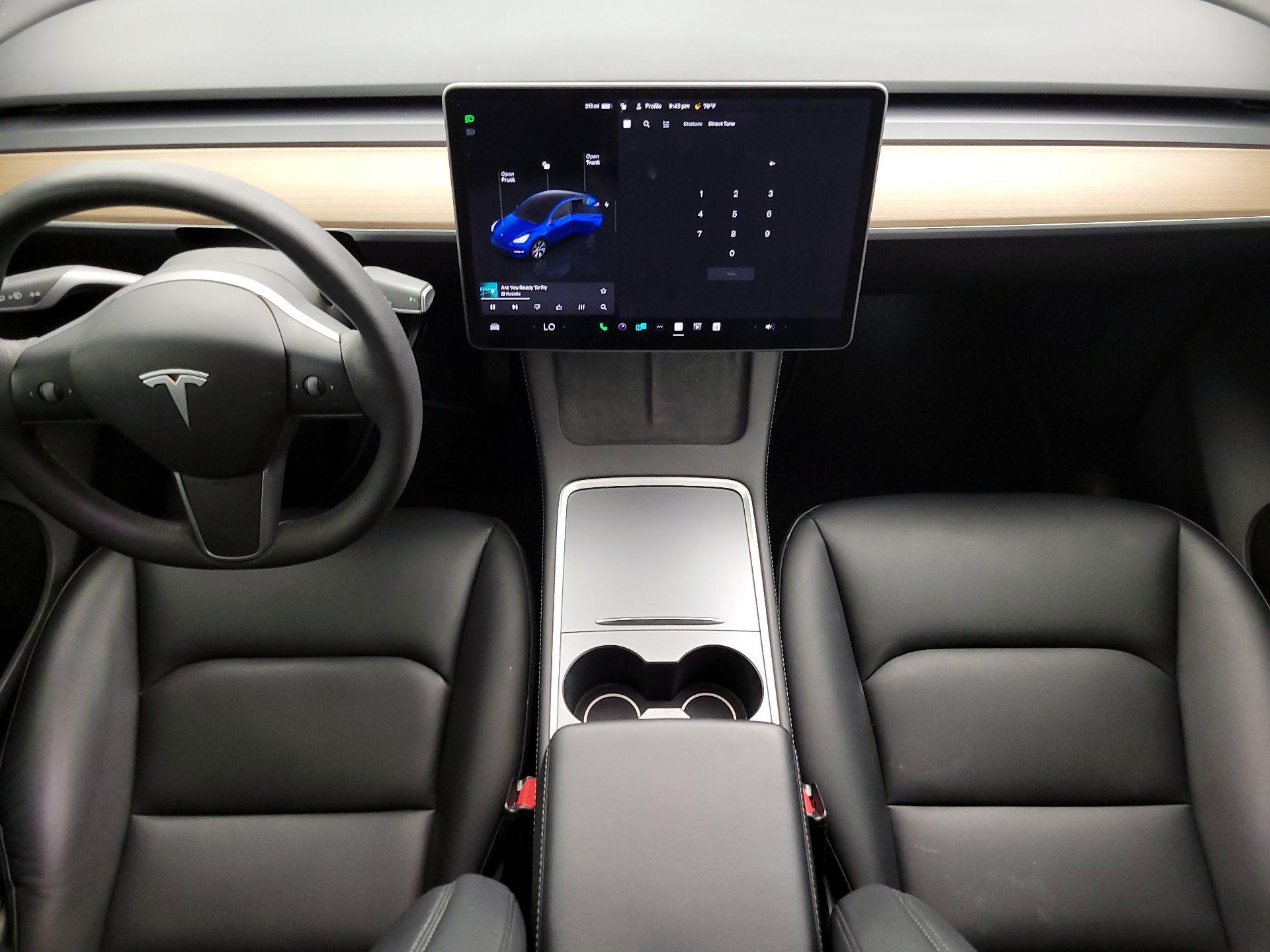 Thumbnail: 2022 Tesla Model Y - 9
