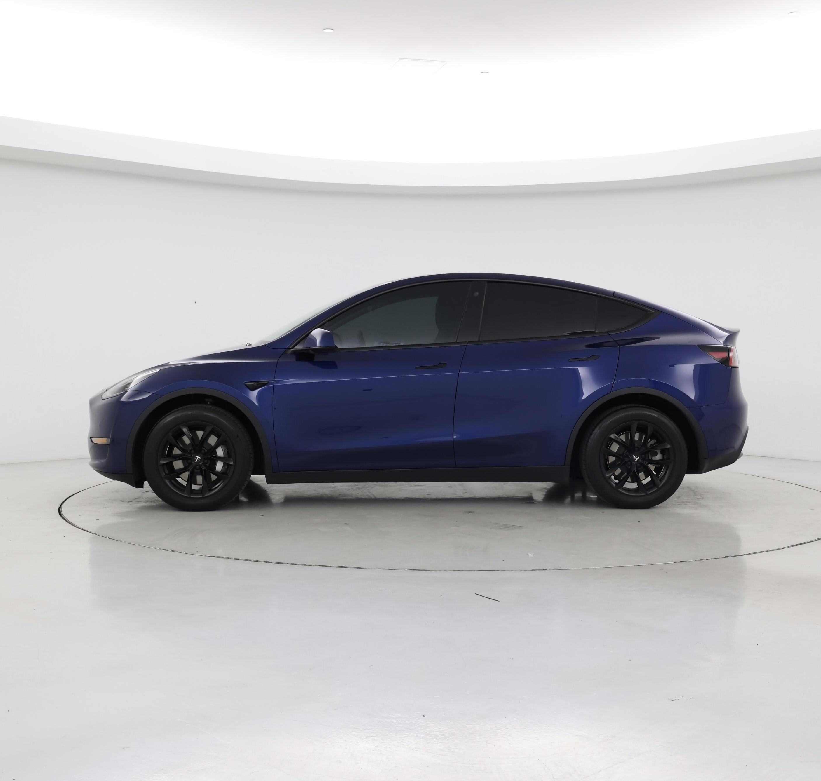 Thumbnail: 2022 Tesla Model Y - 3