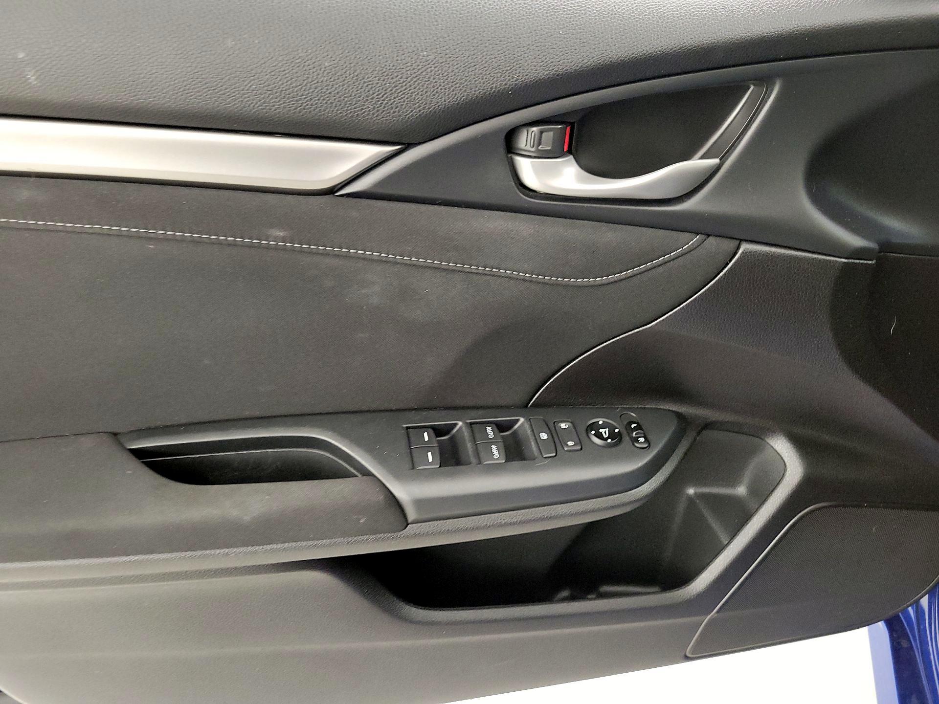 Thumbnail: 2019 Honda Civic - 12