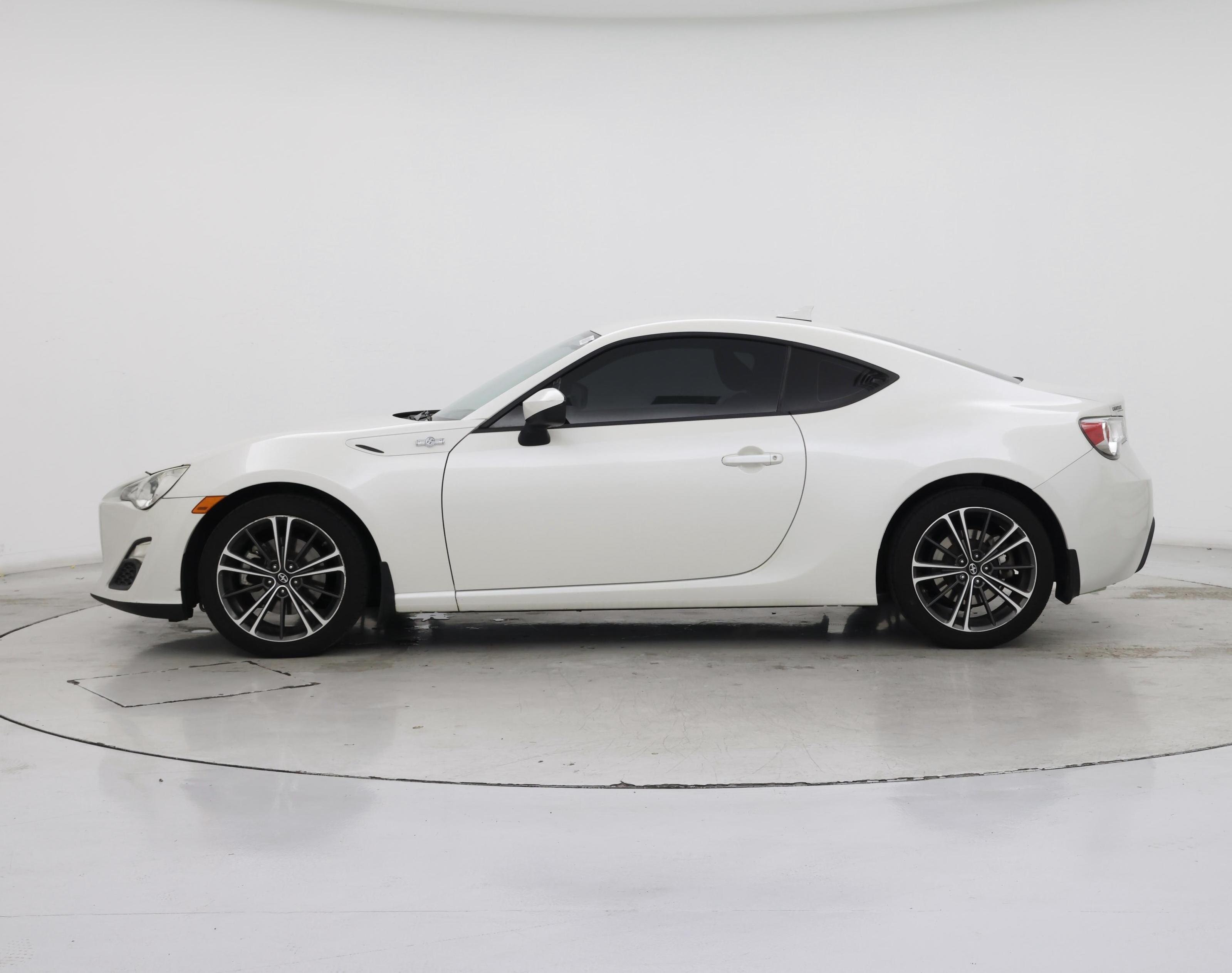 Thumbnail: 2014 Scion FR-S - 3