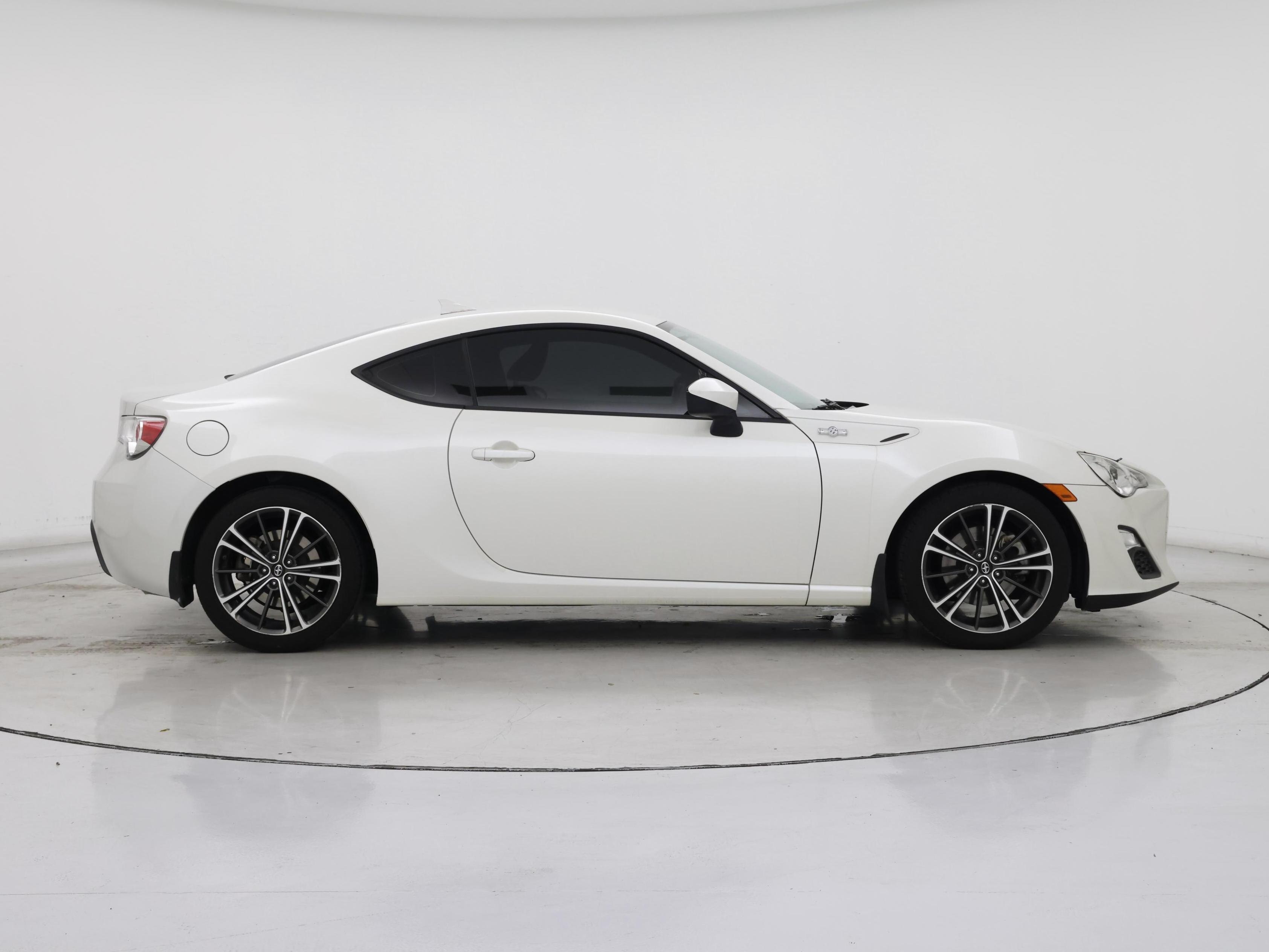 Thumbnail: 2014 Scion FR-S - 7