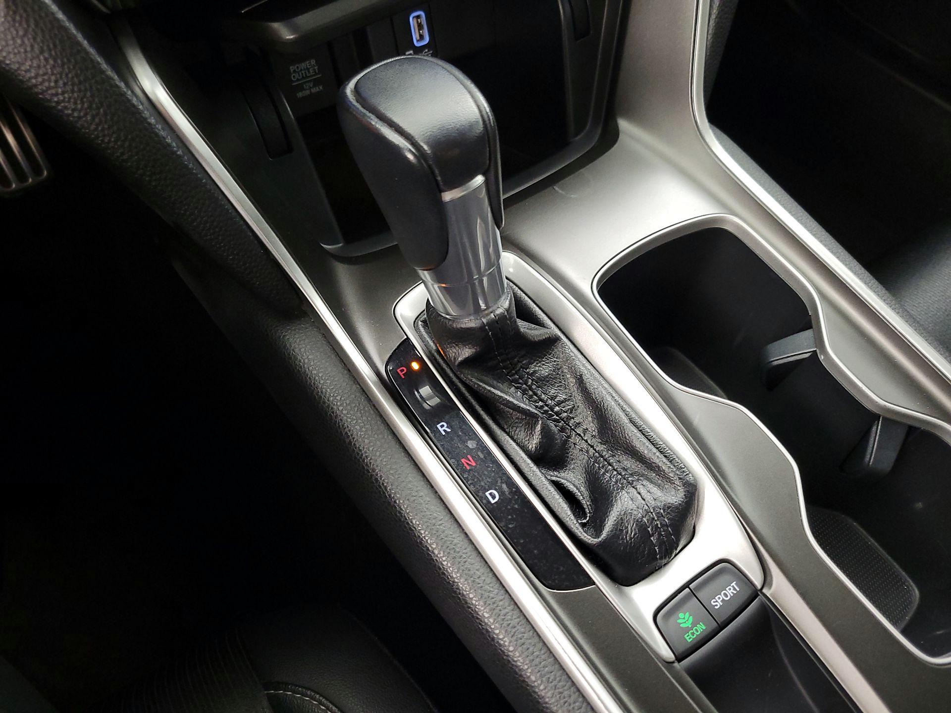 Thumbnail: 2019 Honda Accord - 17