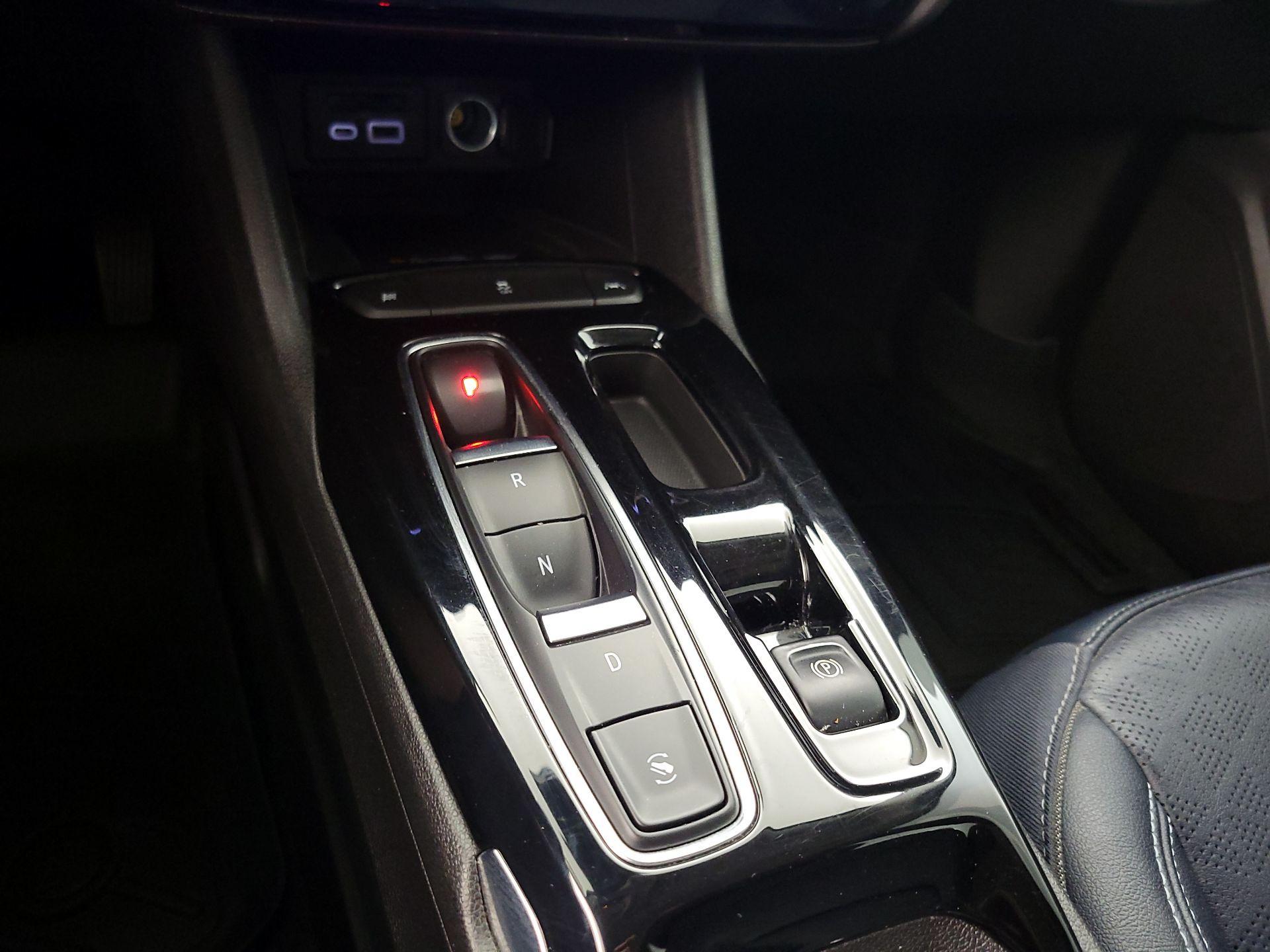 Thumbnail: 2023 Chevrolet Bolt EUV - 17