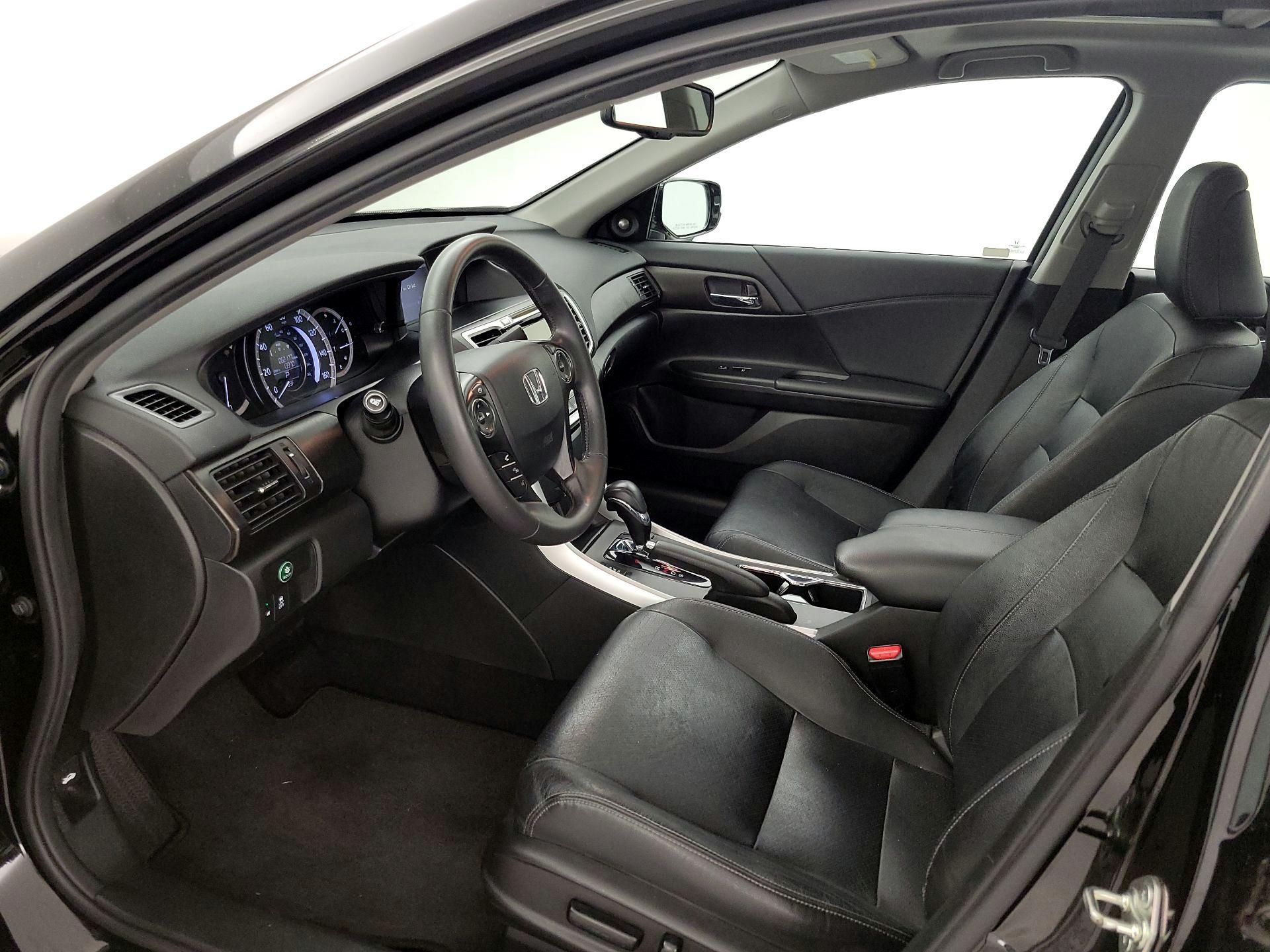 Thumbnail: 2015 Honda Accord - 11