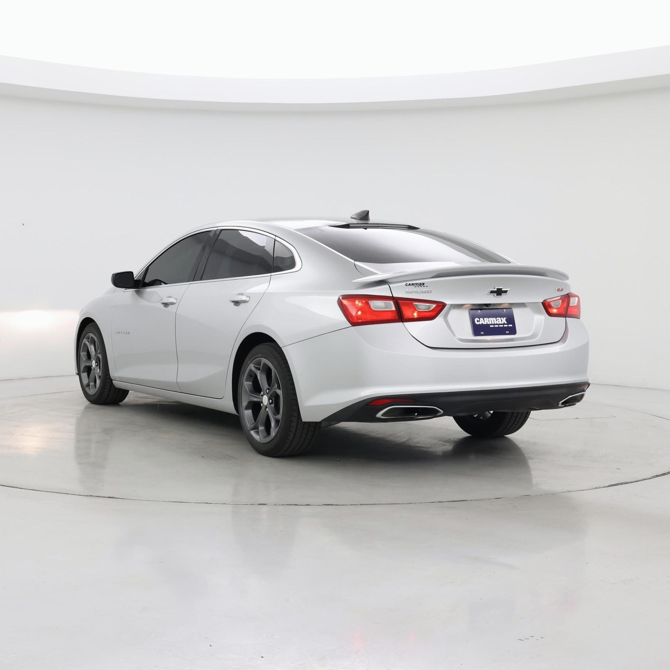 Thumbnail: 2019 Chevrolet Malibu - 2