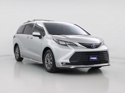 Silver 2024 Toyota Sienna Hybrid XLE