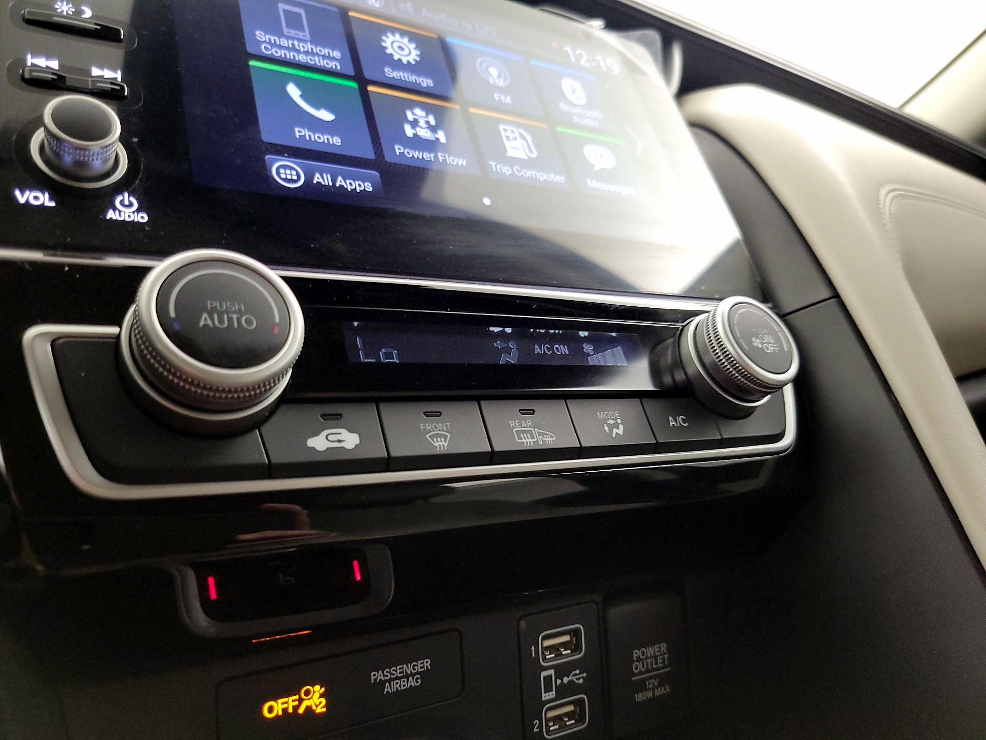 Thumbnail: 2019 Honda Insight - 16